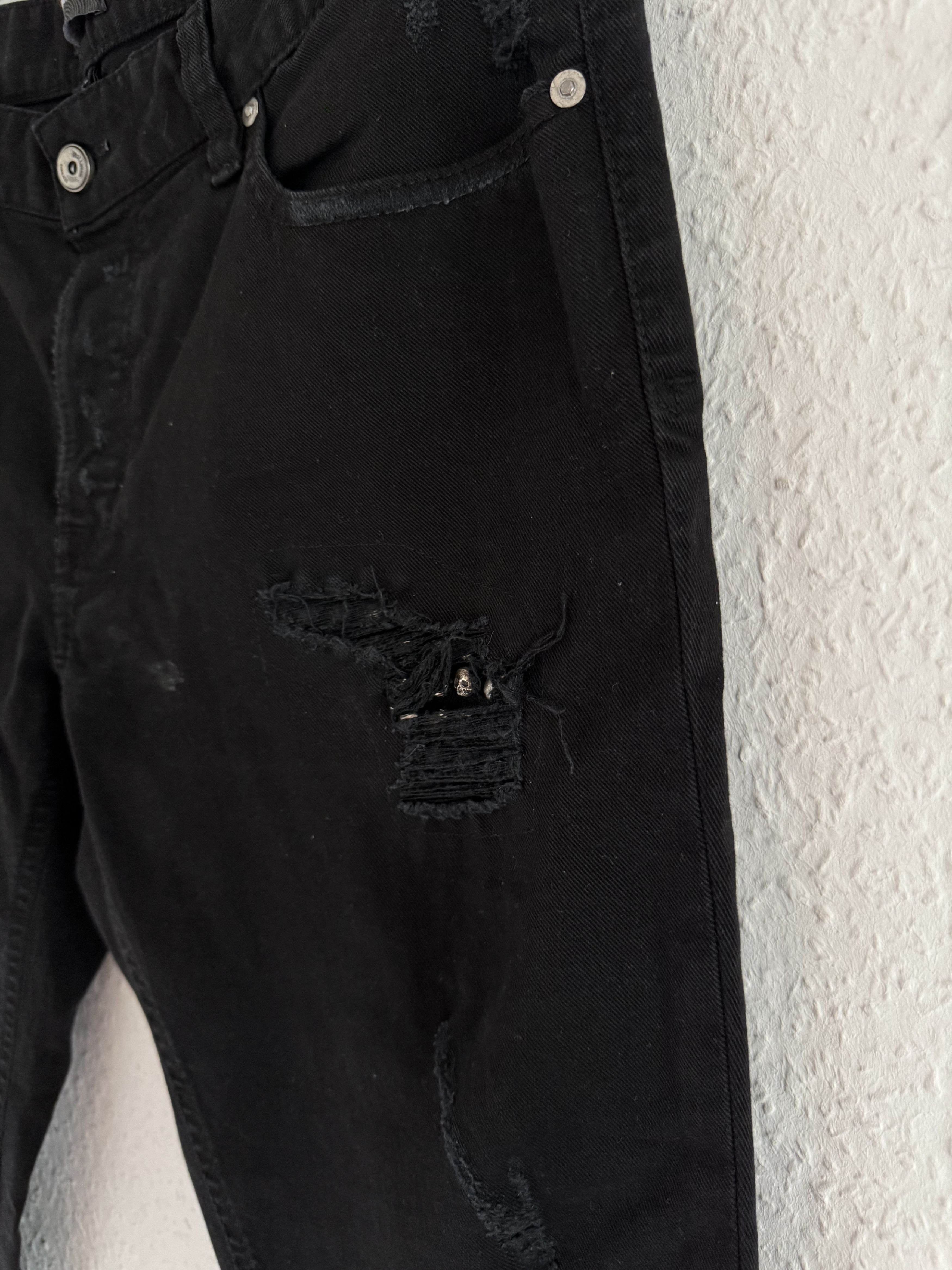 Just Cavalli Studded Distressed Slim Jeans Size US 33 - 11 Thumbnail