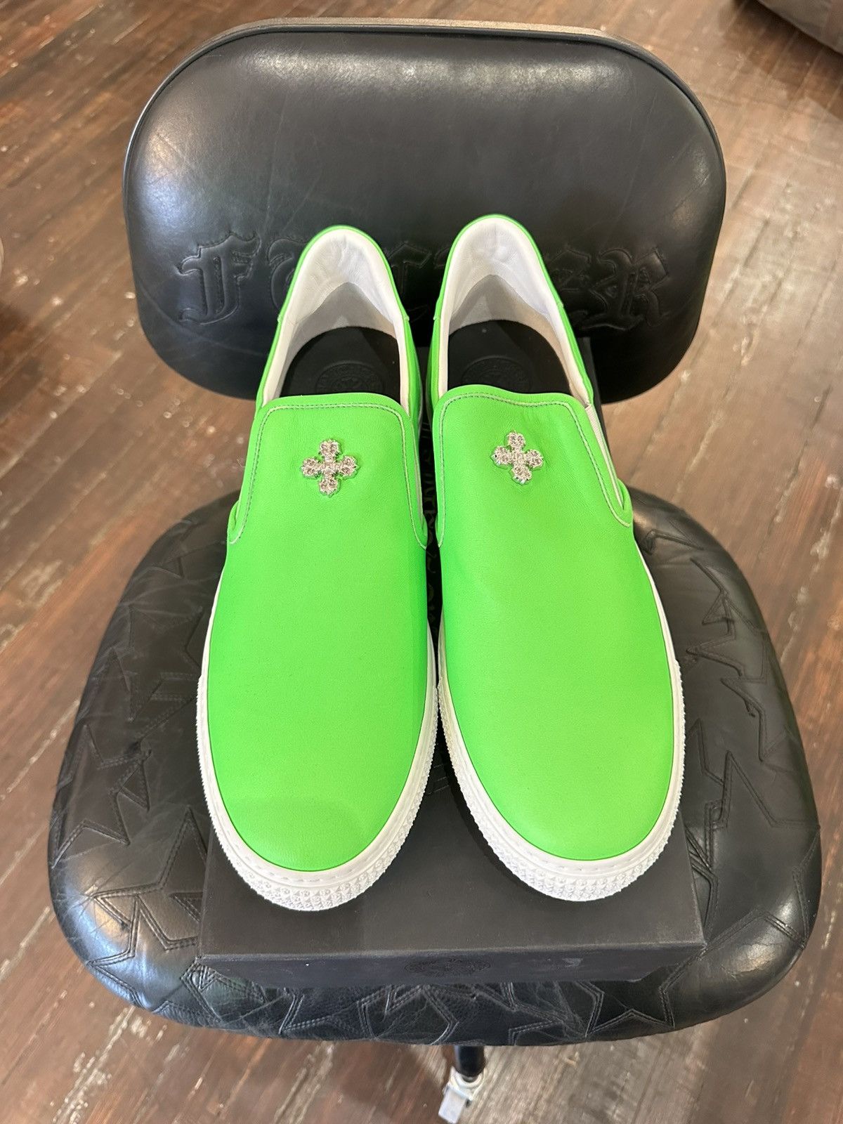 Chrome Hearts CHROME HEARTS LEATHER GREEN SLIP ONS Size US 12 / EU 45 - 1 Thumbnail