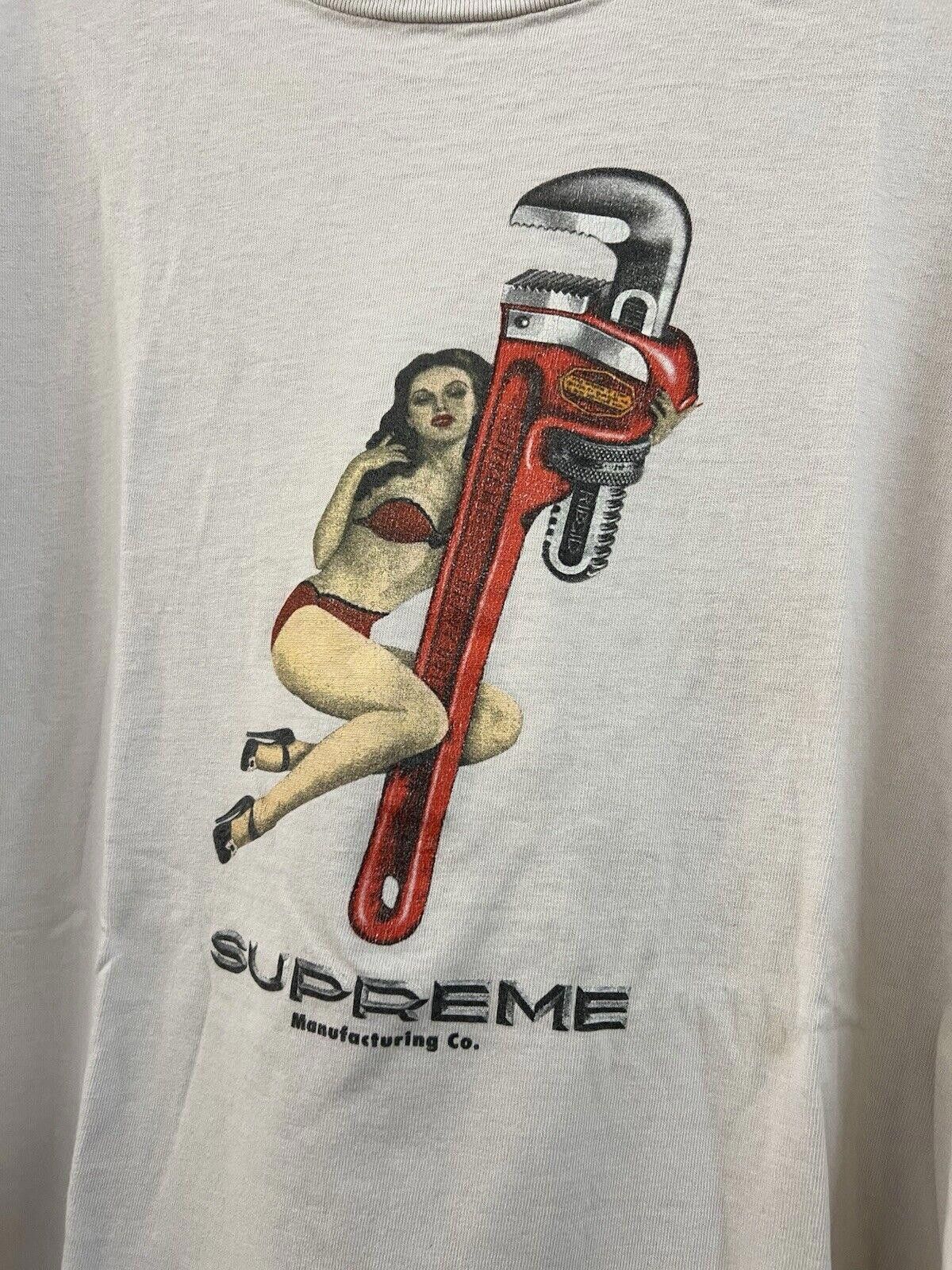 Supreme SS09 Supreme Manufacturing Co. Wrench Tee White Size XL 2009 Size US XL / EU 56 / 4 - 3 Thumbnail