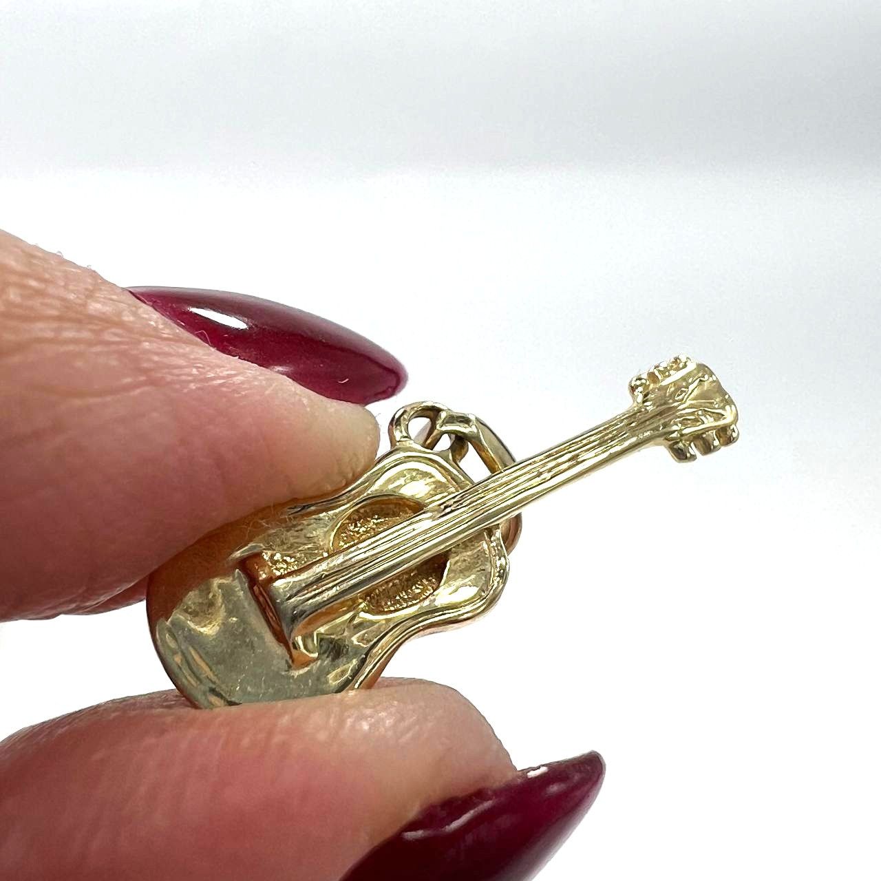 Other 14K Yellow Gold Guitar Pendant – Artistic and Elegant Design Size ONE SIZE - 2 Thumbnail