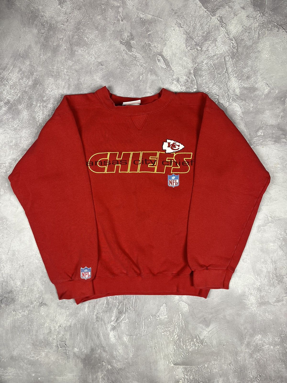 NFL Vintage Puma NFL Kansas City Chiefs Pullover Sweatshirts Size US M / EU 48-50 / 2 - 6 Thumbnail