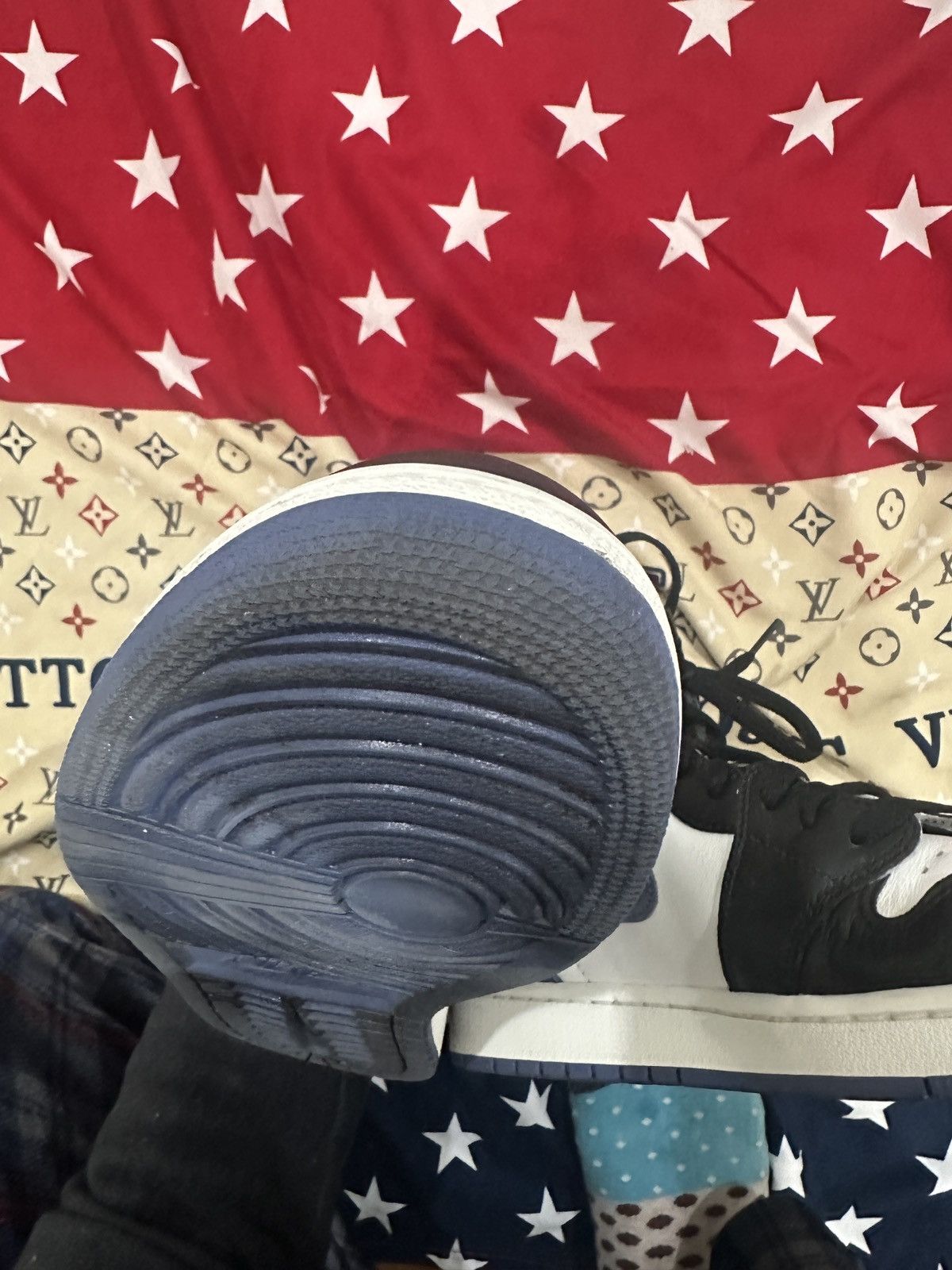 Jordan Brand Jordan 1 “Best Hand in the Game” Size US 12 / EU 45 - 8 Thumbnail