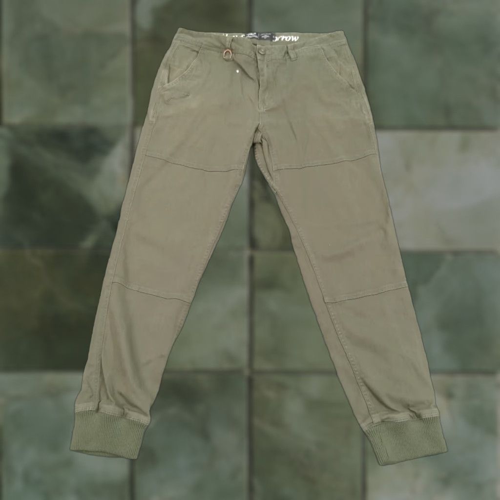 Vintage Publish Mens Pants Size 34x26 Green Joggers Zip Pocket Elastic Waist Casual Comfort Knit Polyester Slim/Regular Fit Tapered Front Flat Front Size US 34 / EU 50 - 1 Thumbnail