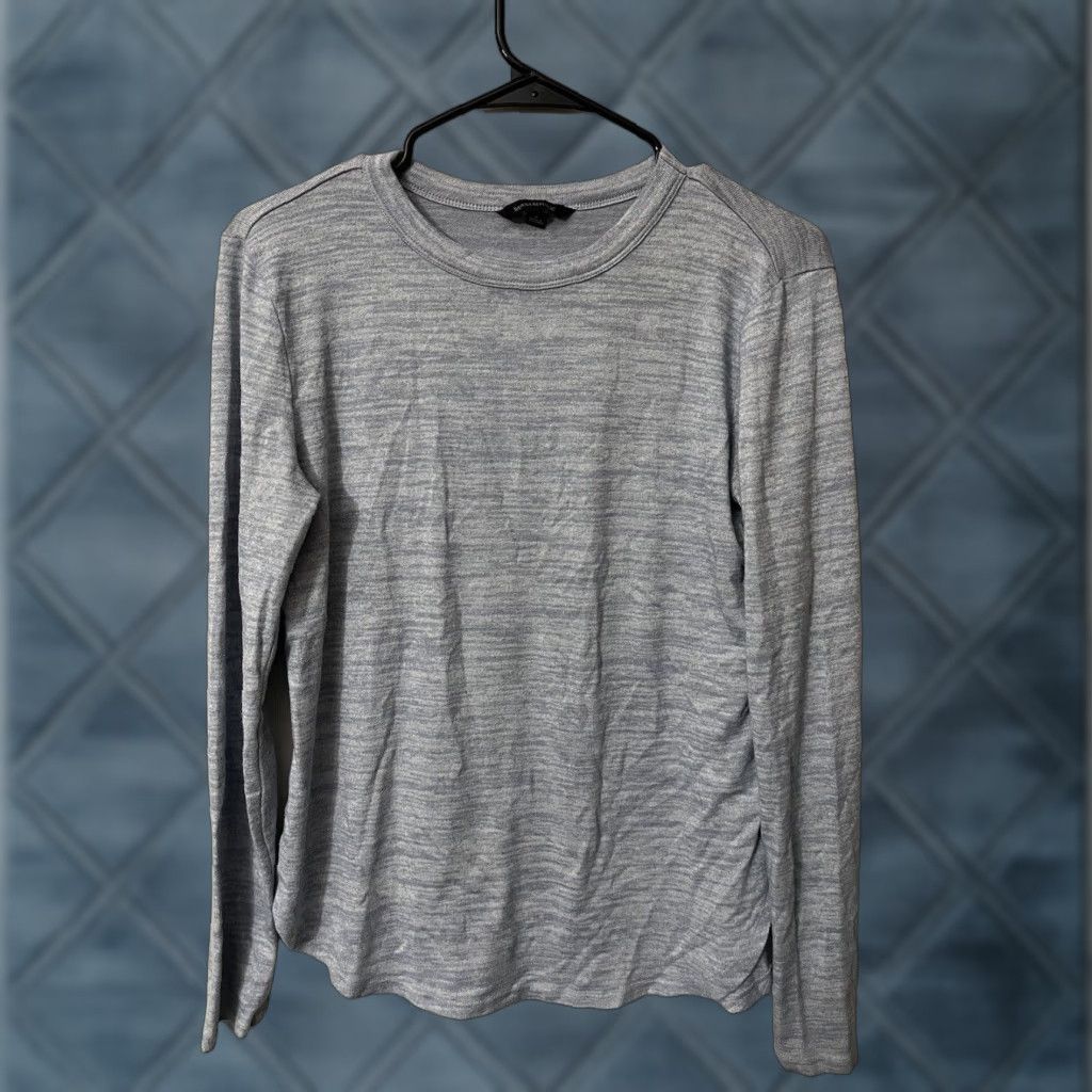 Banana Republic Banana Republic Women’s Shirt Long Sleeve S Blue Crew T-Shirt - Adult Women - Size S - Blue - 90s/No Decade/No Event - Womens Size S / US 4 / IT 40 - 1 Thumbnail