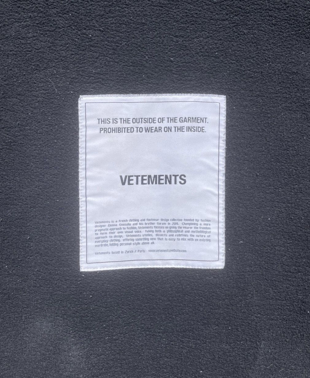 Vetements Oversized Vetements Inside-Out Shark Zip-Up Size US L / EU 52-54 / 3 - 7 Thumbnail