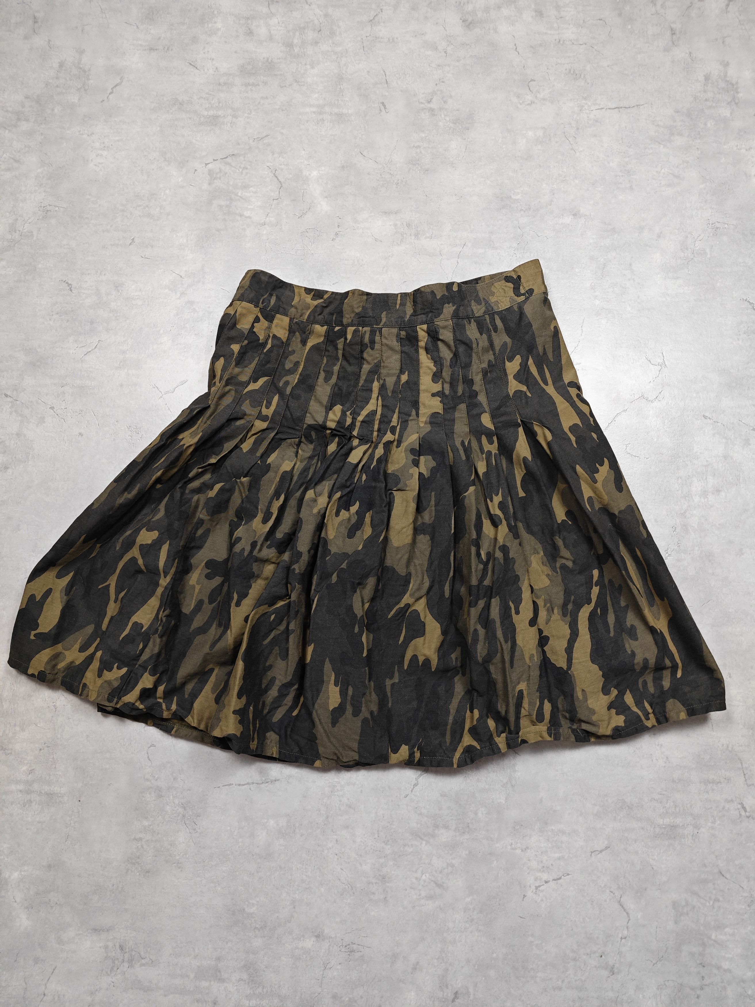 Vintage Queen of darkness Avant Garde camo skirt Size 36" / US 14 / IT 50 - 4 Thumbnail