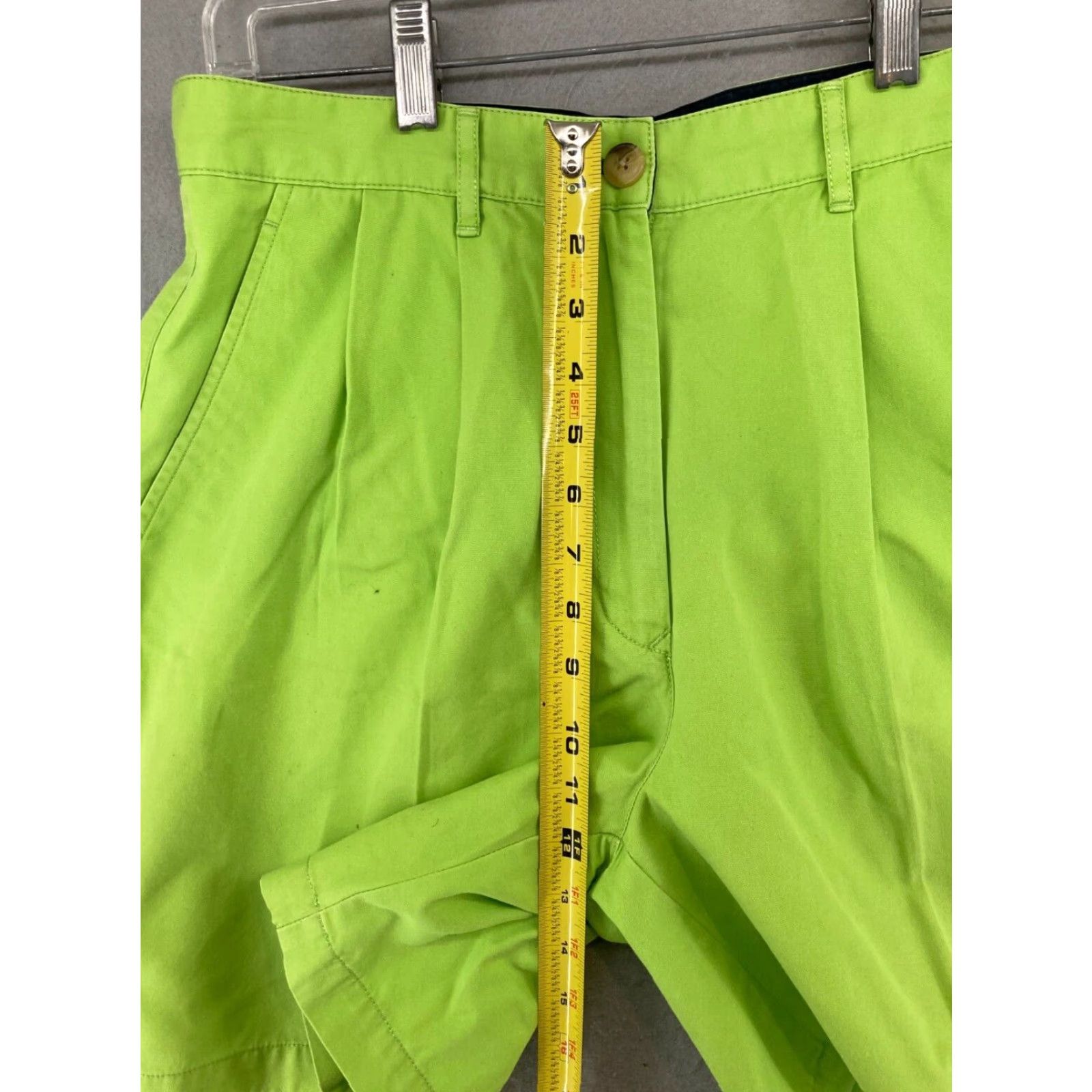 Tommy Hilfiger Tommy Hilfiger Women's Shorts 12 Green Pleated High Rise Casual Vintage Preppy Size 34" / US 12 / IT 48 - 4 Thumbnail