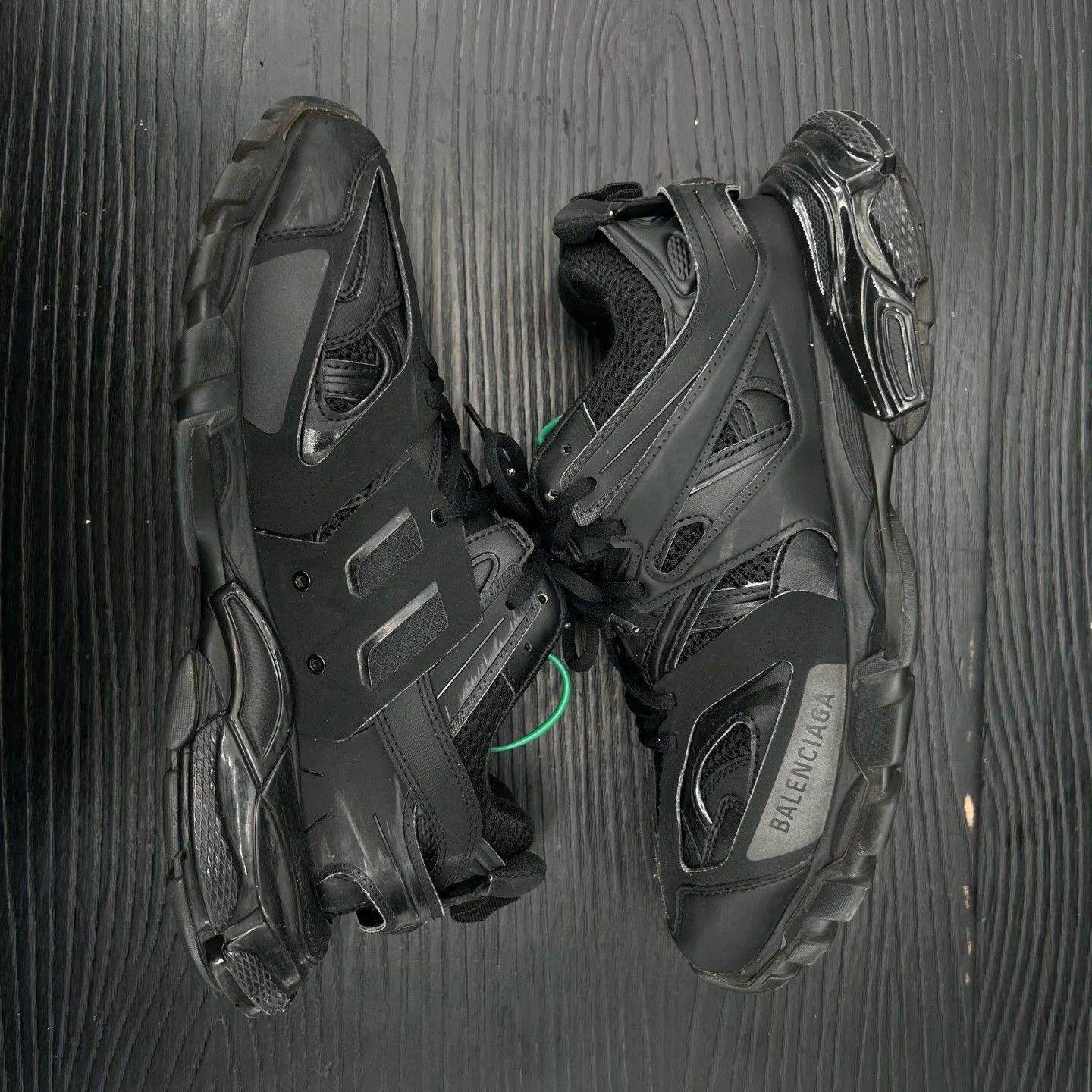 Balenciaga Balenciaga Track Black 42 Like New Condition Size US 9 / EU 42 - 2 Thumbnail