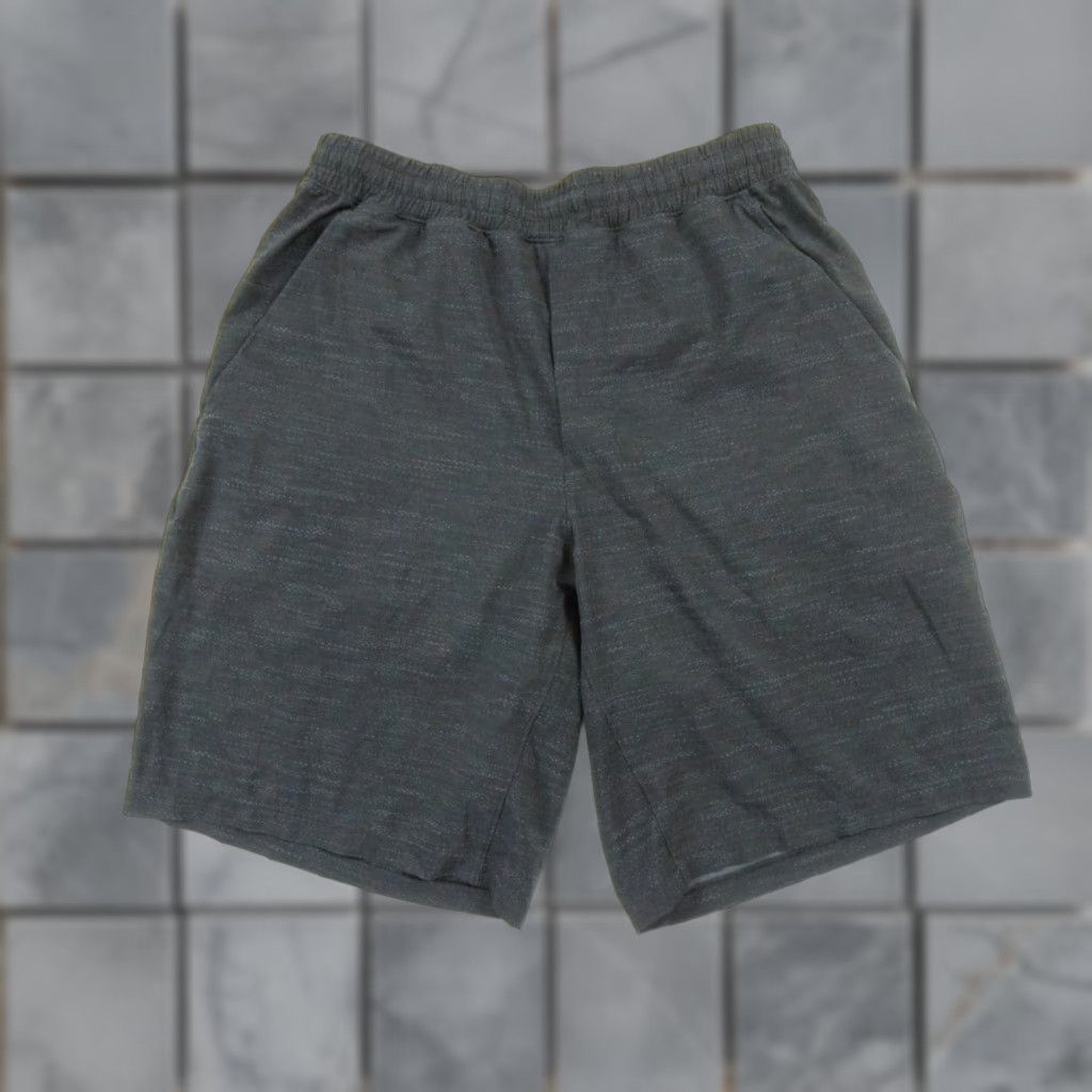 Lululemon VINTAGE Lululemon Men's 9" Activewear Shorts Casual Workout Stretch Gym Small Black Size US 31 - 1 Thumbnail