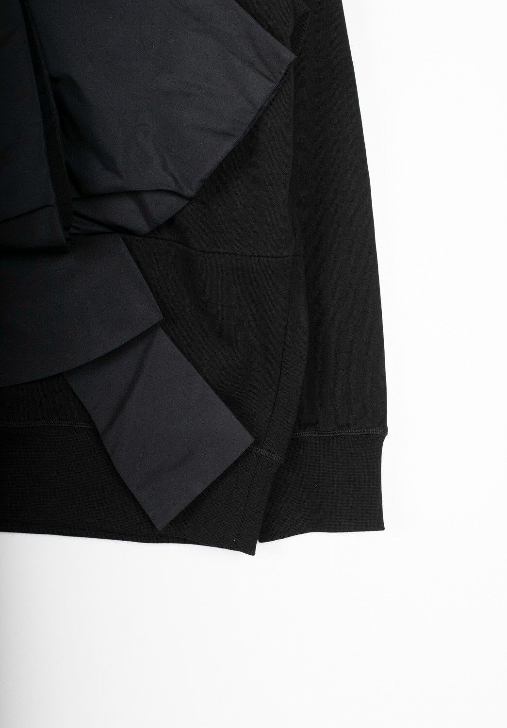 Alexander McQueen Original Alexander McQueen Women Black Jumper Size M/L B136 Size M / US 6-8 / IT 42-44 - 4 Thumbnail
