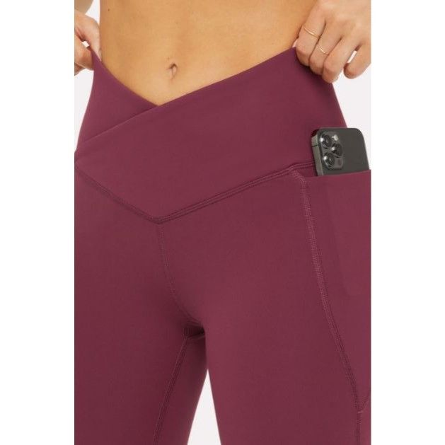Fabletics Fabletics PureLuxe Everyday Crossover Flare Burgundy Babe Yi Size 27" / US 4 / IT 40 - 2 Thumbnail