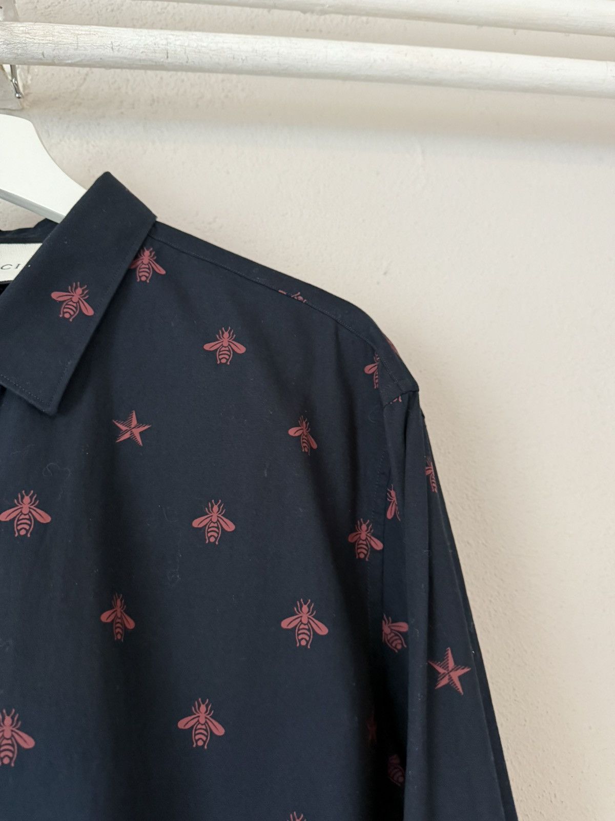 Gucci Navy Bee & Star Embroidered Shirt – Size 43 Size US L / EU 52-54 / 3 - 5 Thumbnail