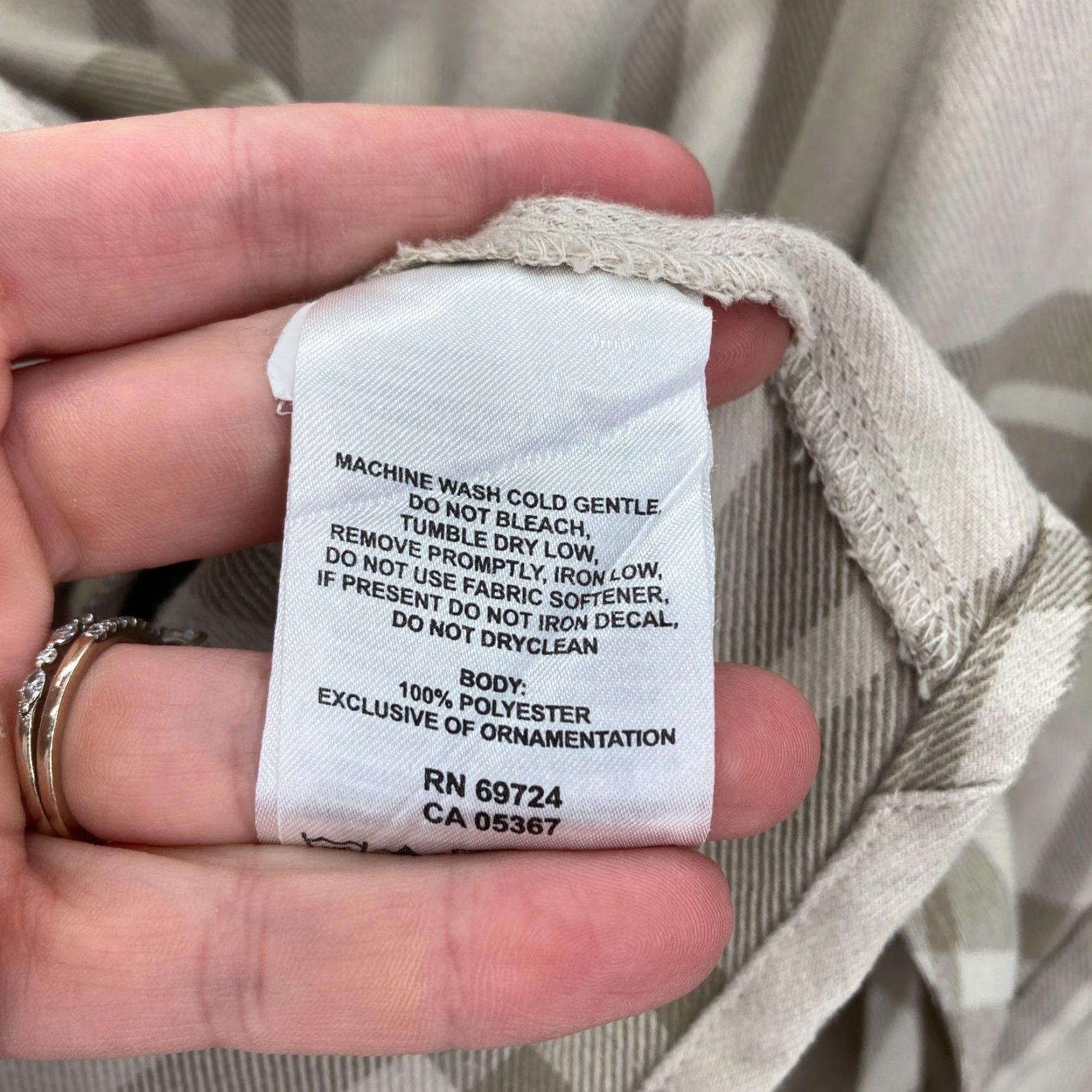 Mountain Hardwear Mountain Hardwear Flannel Shirt Mens XL Beige Plaid Outdoors Hiking Travel Camp Size US XL / EU 56 / 4 - 5 Thumbnail