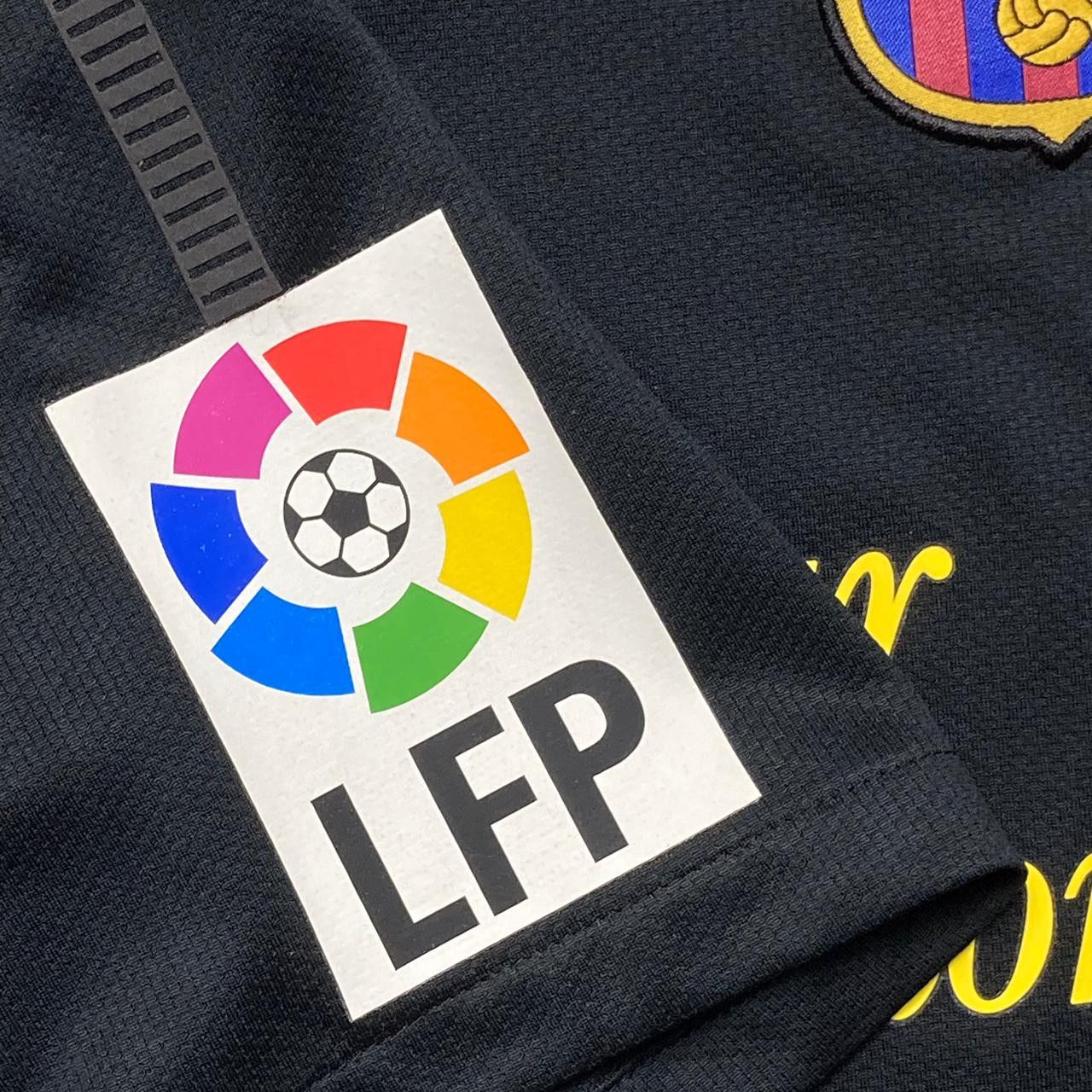 Nike 2012-13 FC Barcelona Third Xavi 6 Nike 419880-010 Size US S / EU 44-46 / 1 - 6 Thumbnail