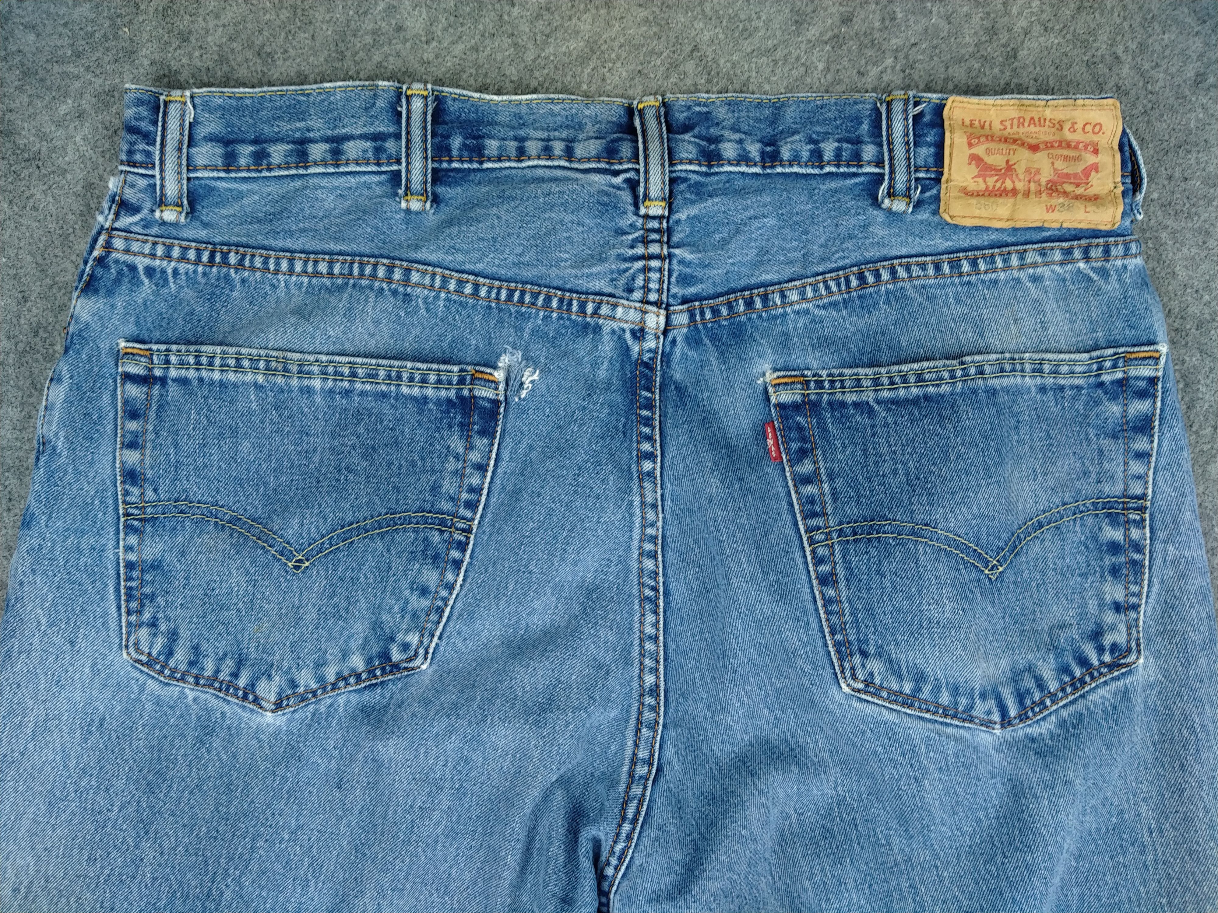 Levi's Vintage Levi's 560 Distressed Denim 38x30 -JN110 Size US 38 / EU 54 - 4 Thumbnail