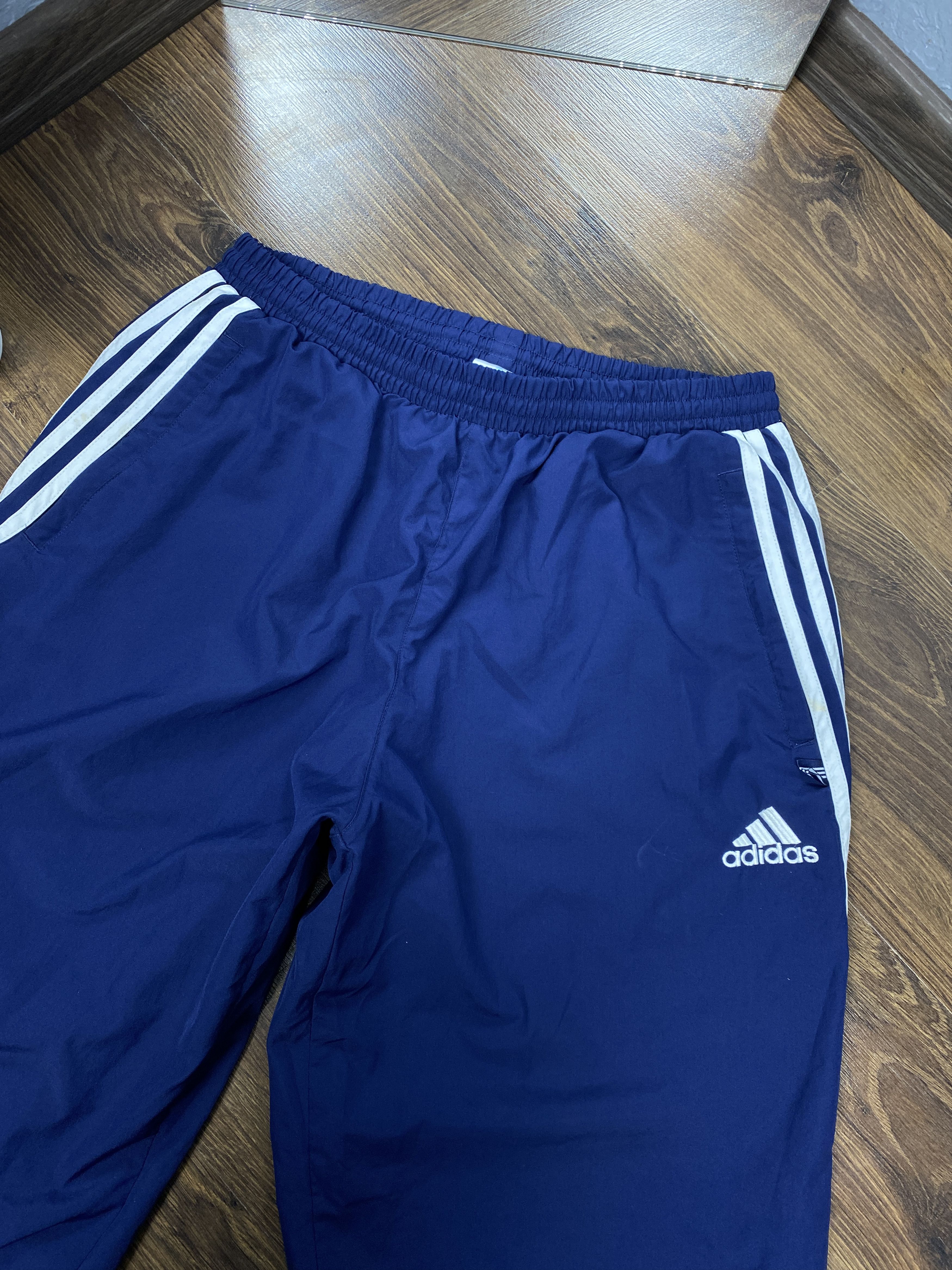 Adidas × Vintage Adidas vintage baggy parachute nylon track pants y2k Size US 34 / EU 50 - 2 Thumbnail