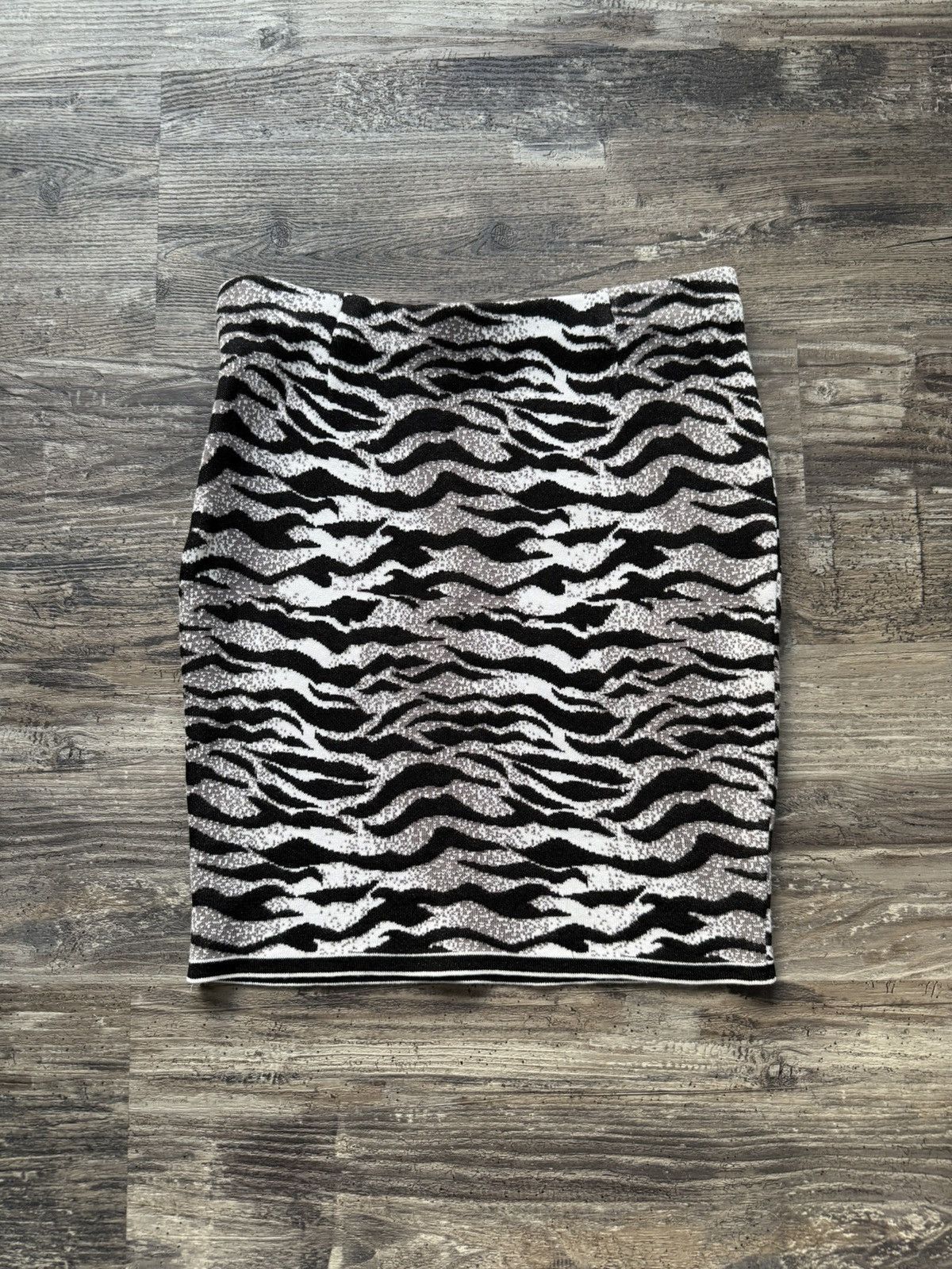 Dior SS02 Christian Dior Intarsia Knit Zebra Mini Skirt Size 29" - 2 Thumbnail