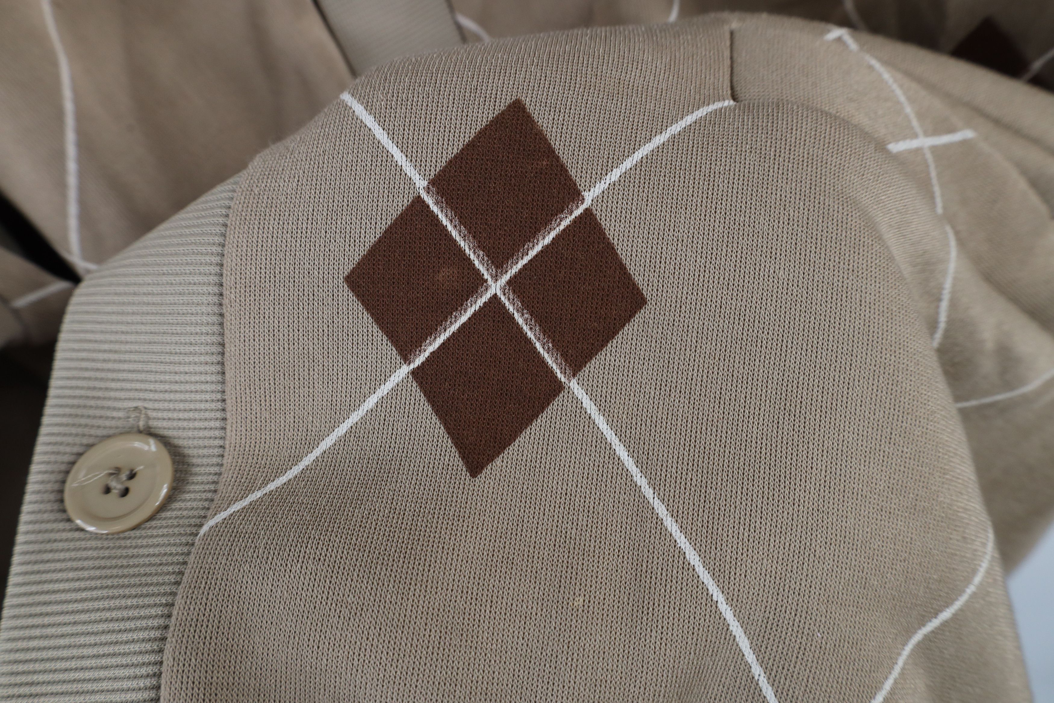 Vintage Vintage 90s Streetwear Button Cardigan Sweatshirt Beige Size US XL / EU 56 / 4 - 7 Thumbnail