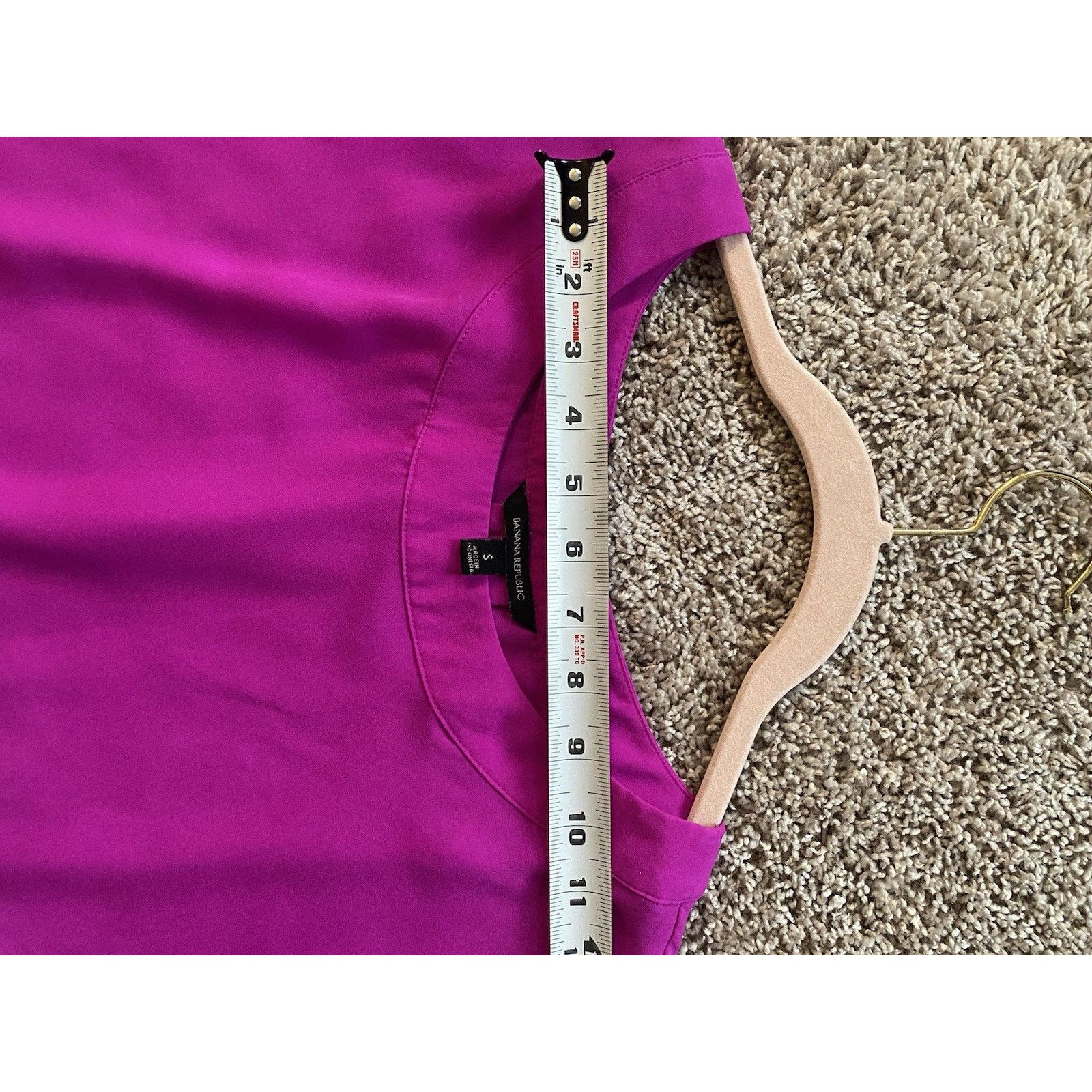 Banana Republic Banana Republic fuschia drop shoulder polyester blouse sz s Size S / US 4 / IT 40 - 8 Thumbnail