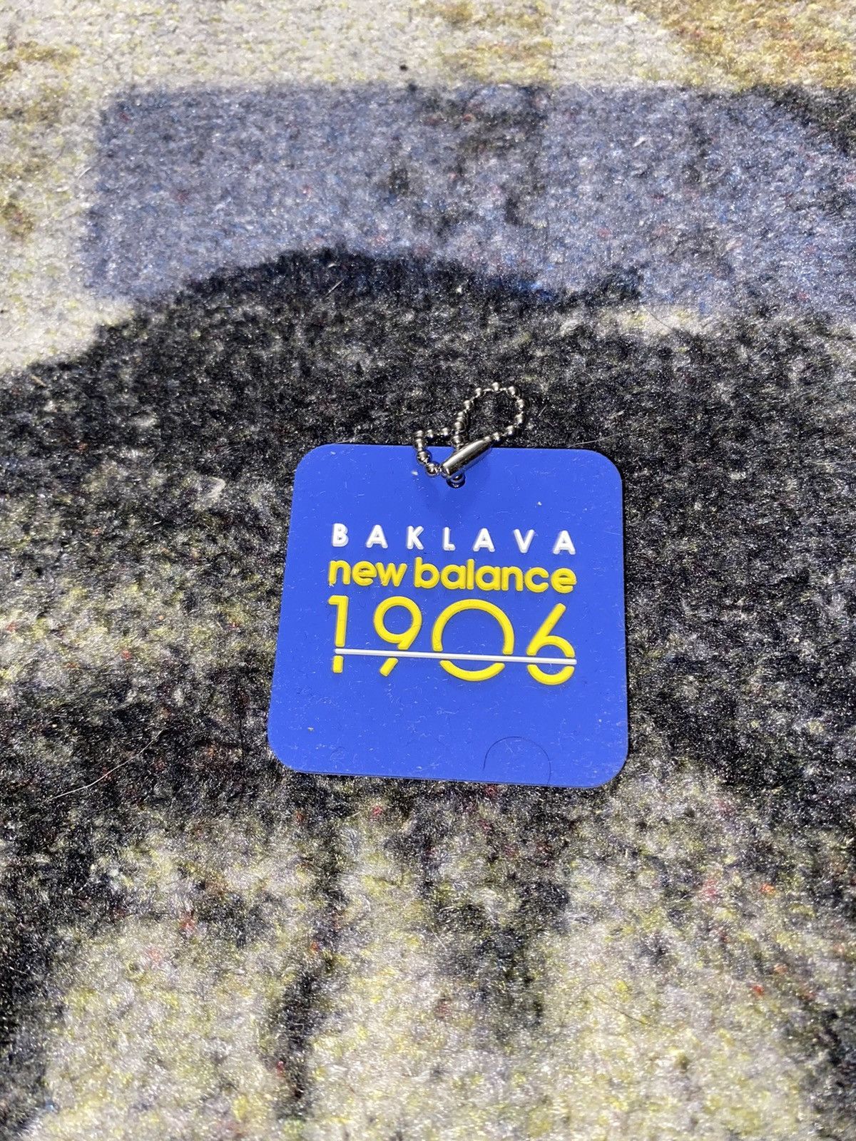 Action Bronson × New Balance Action Bronson New Balance Baklava 1906 Key Chain Size ONE SIZE - 2 Thumbnail