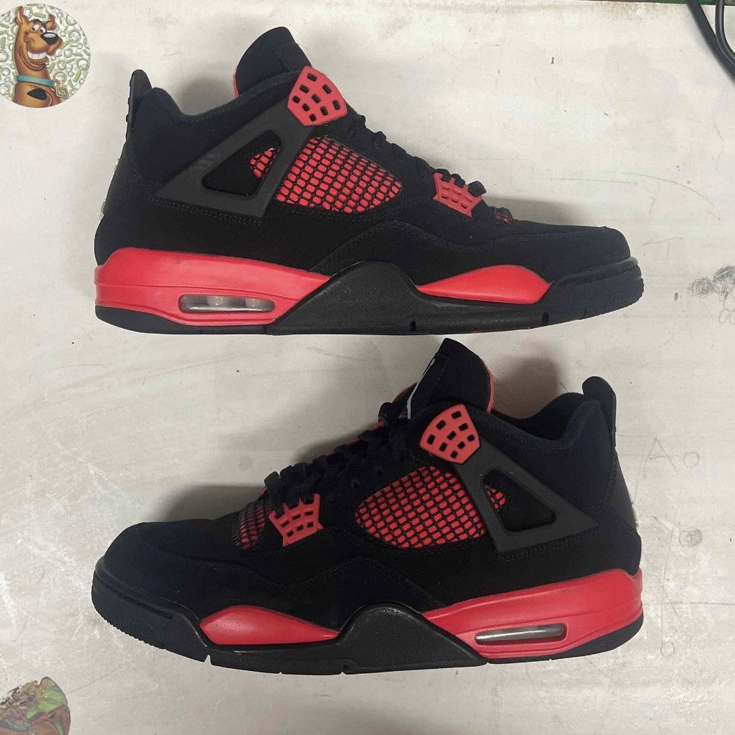 Jordan Brand Jordan 4 Retro Mid Red Thunder Size US 11 / EU 44 - 1 Thumbnail