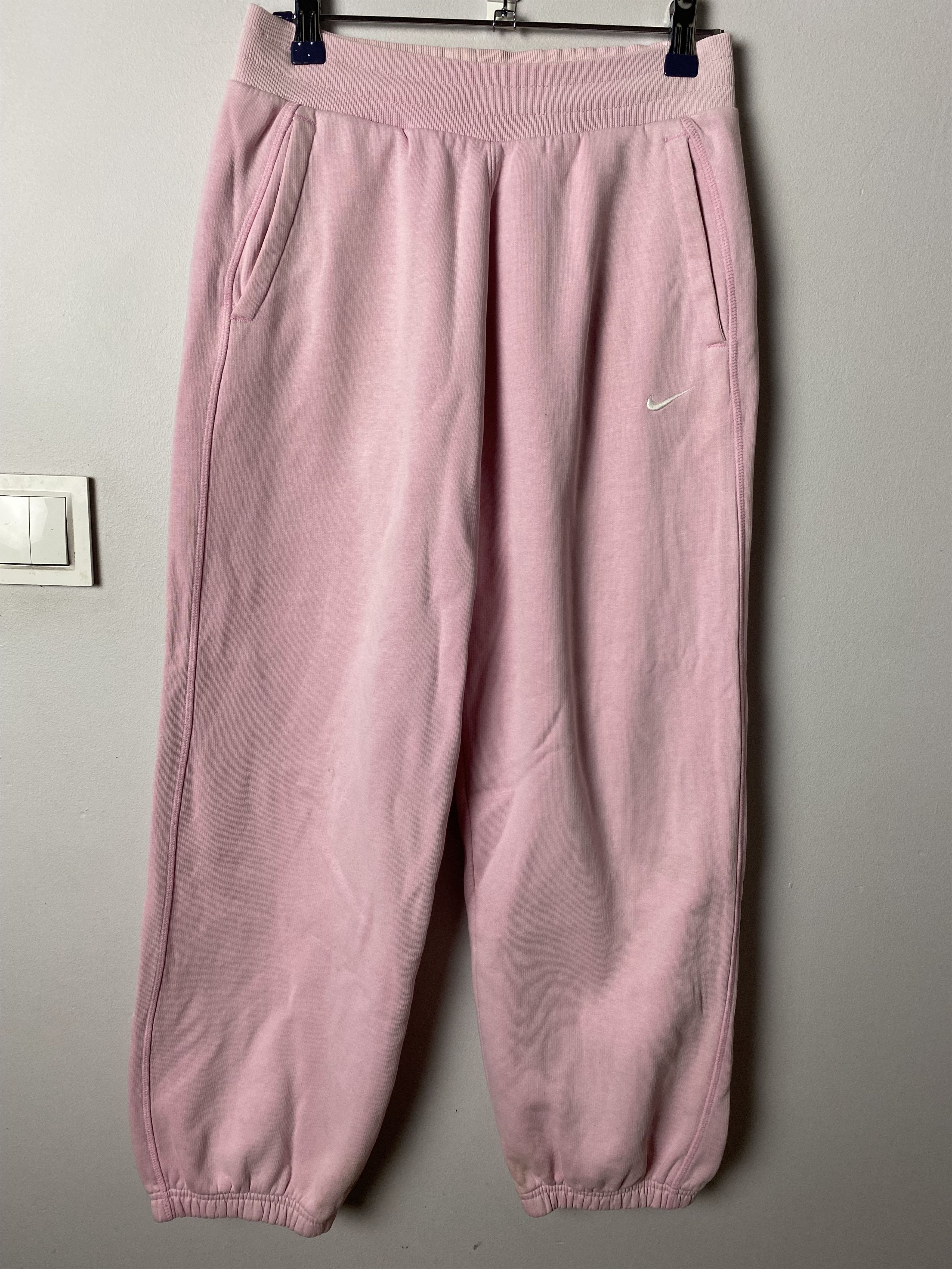 Nike Nike small swoosh sweatpants y2k 00s | Grailed