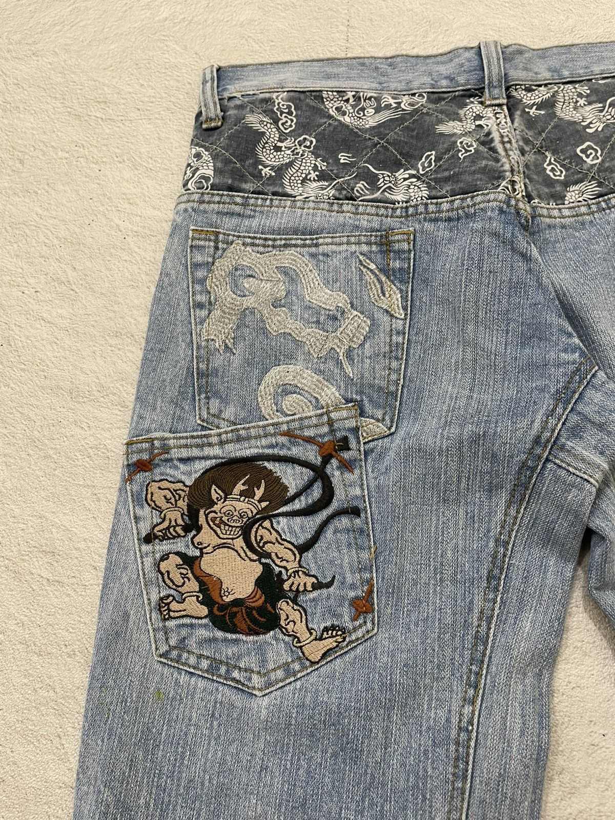 Japanese Brand Kara Kuri Japanes Embroidered Denim Y2K Oni Raijin Patchwork Size US 33 - 8 Thumbnail