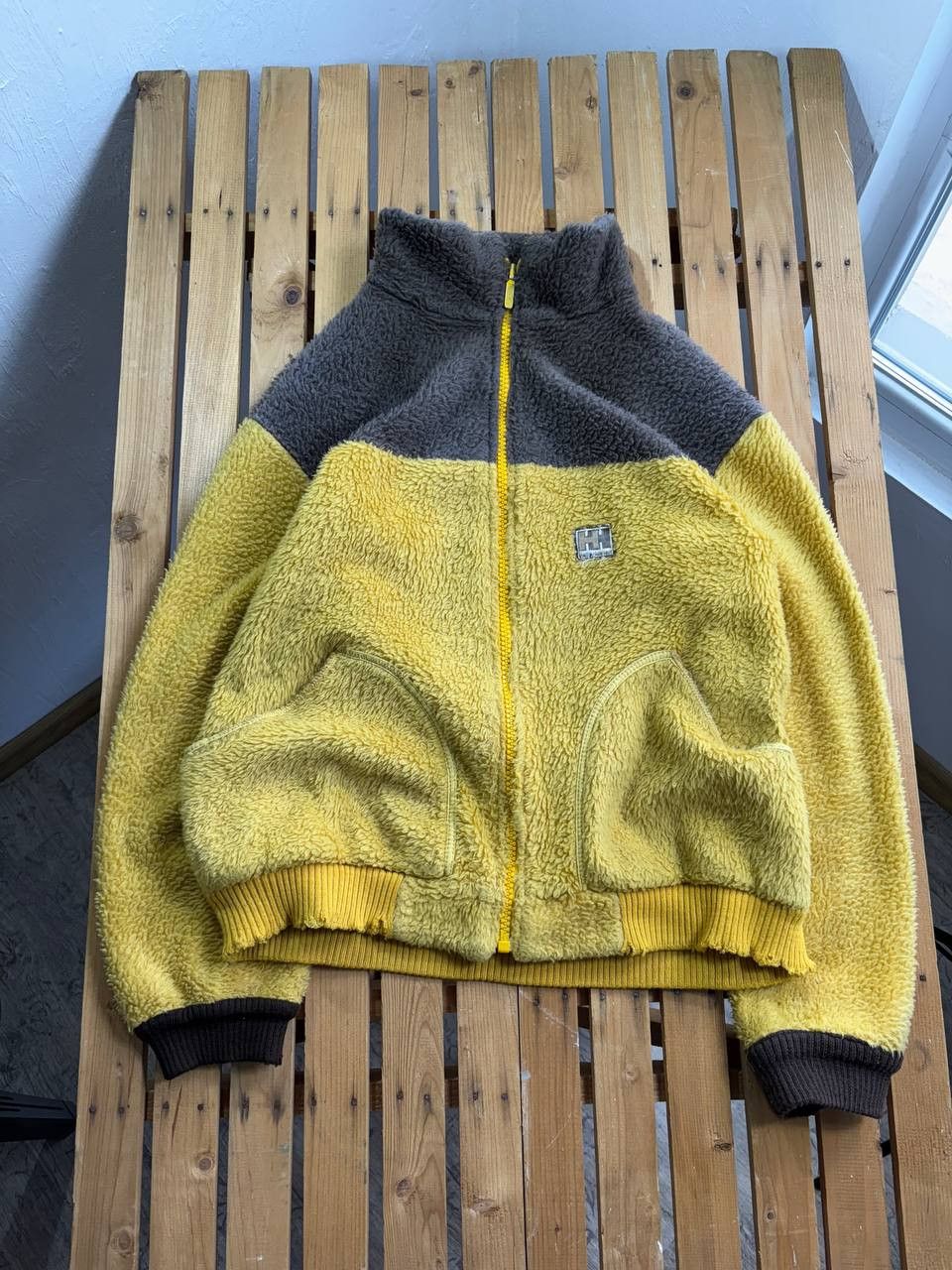 Helly Hansen Helly Hansen Vintage Distressed Fleece Teddy Sherpa Jacket Size US L / EU 52-54 / 3 - 4 Thumbnail