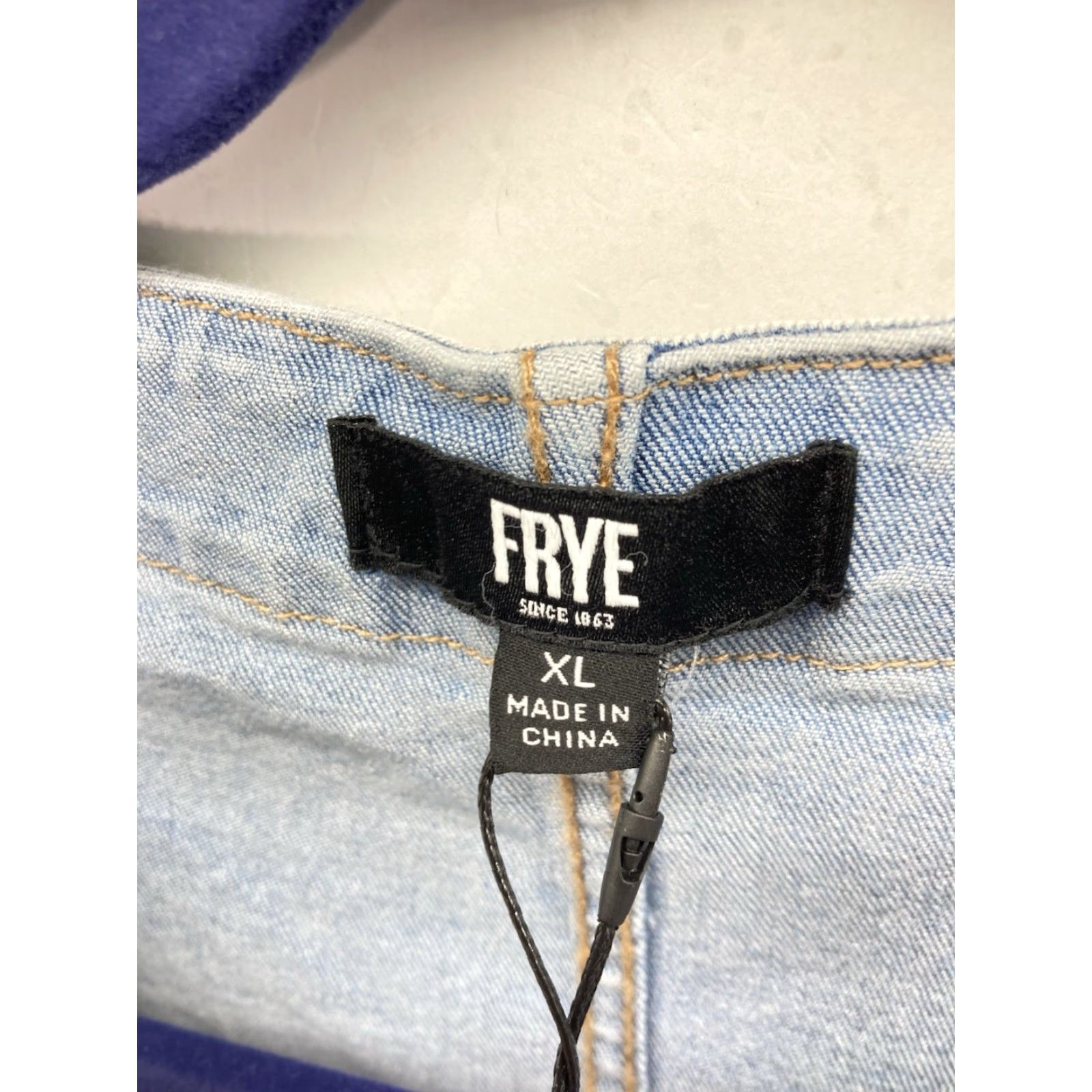 Frye Frye Denim Dress Women XL Blue Metal Button Cotton Stretch Light Wash NWT Dress Midi A-Line Casual Vintage No Mens Womens Girls Size XL / US 12-14 / IT 48-50 - 7 Thumbnail