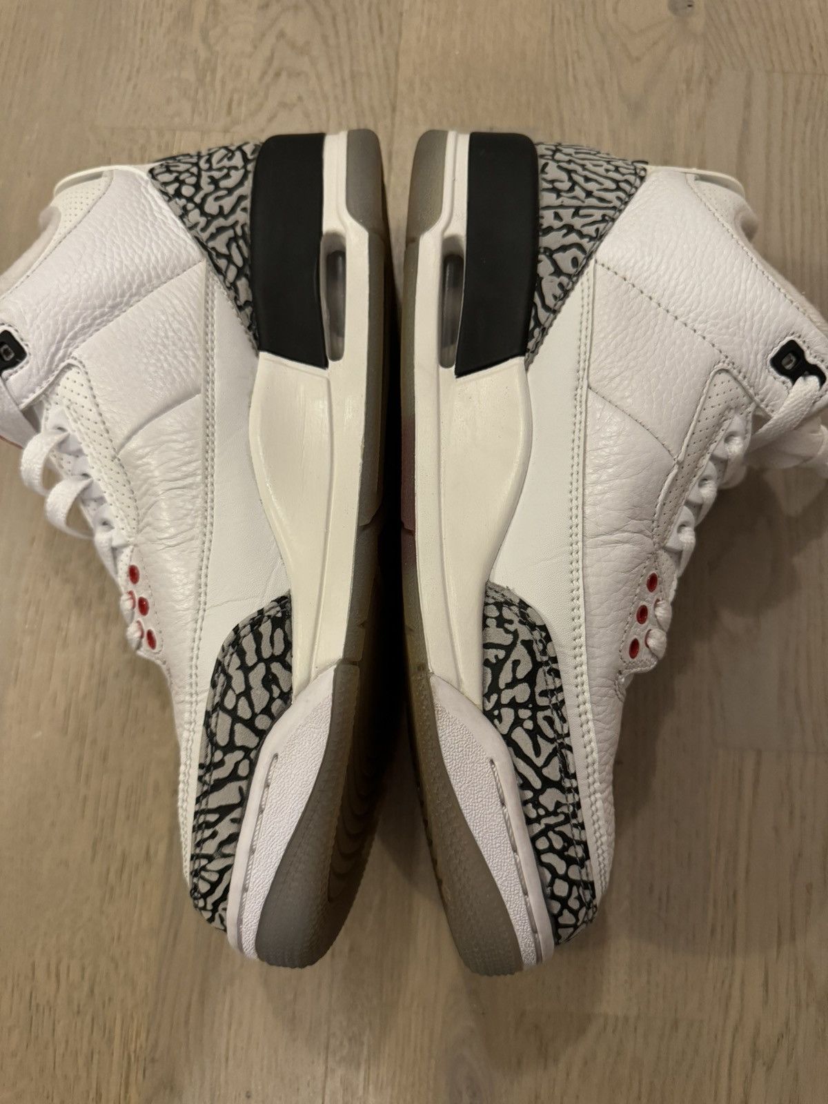 Nike NIKE AIR JORDAN 3 “FREE THROW LINE” white cement size US8UK7 Size US 8 / EU 41 - 11 Thumbnail