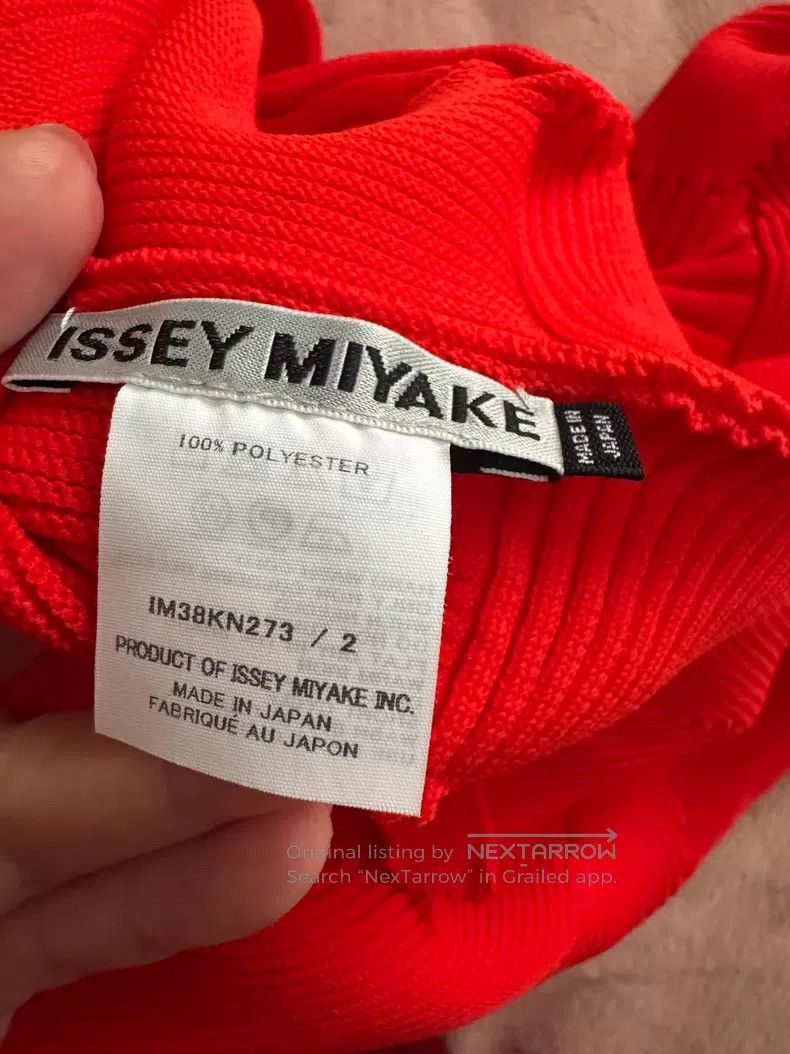Issey Miyake Issey Miyake Red knitted bud top Size M / US 6-8 / IT 42-44 - 3 Thumbnail