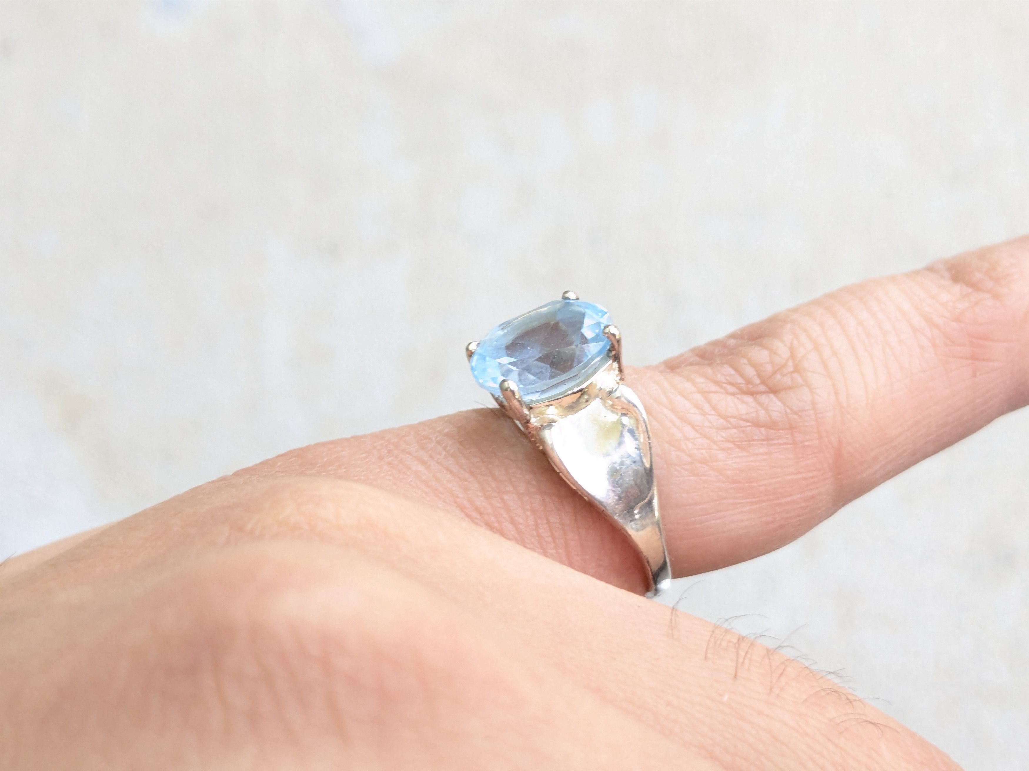 Jewelry Sterling Silver Ring Blue Topaz Oval Faceted 7 Size ONE SIZE - 10 Thumbnail