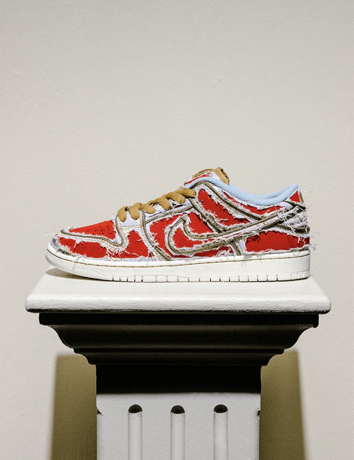 Nike Nike SB Dunk city of style Size US 10 / EU 43 - 10 Thumbnail