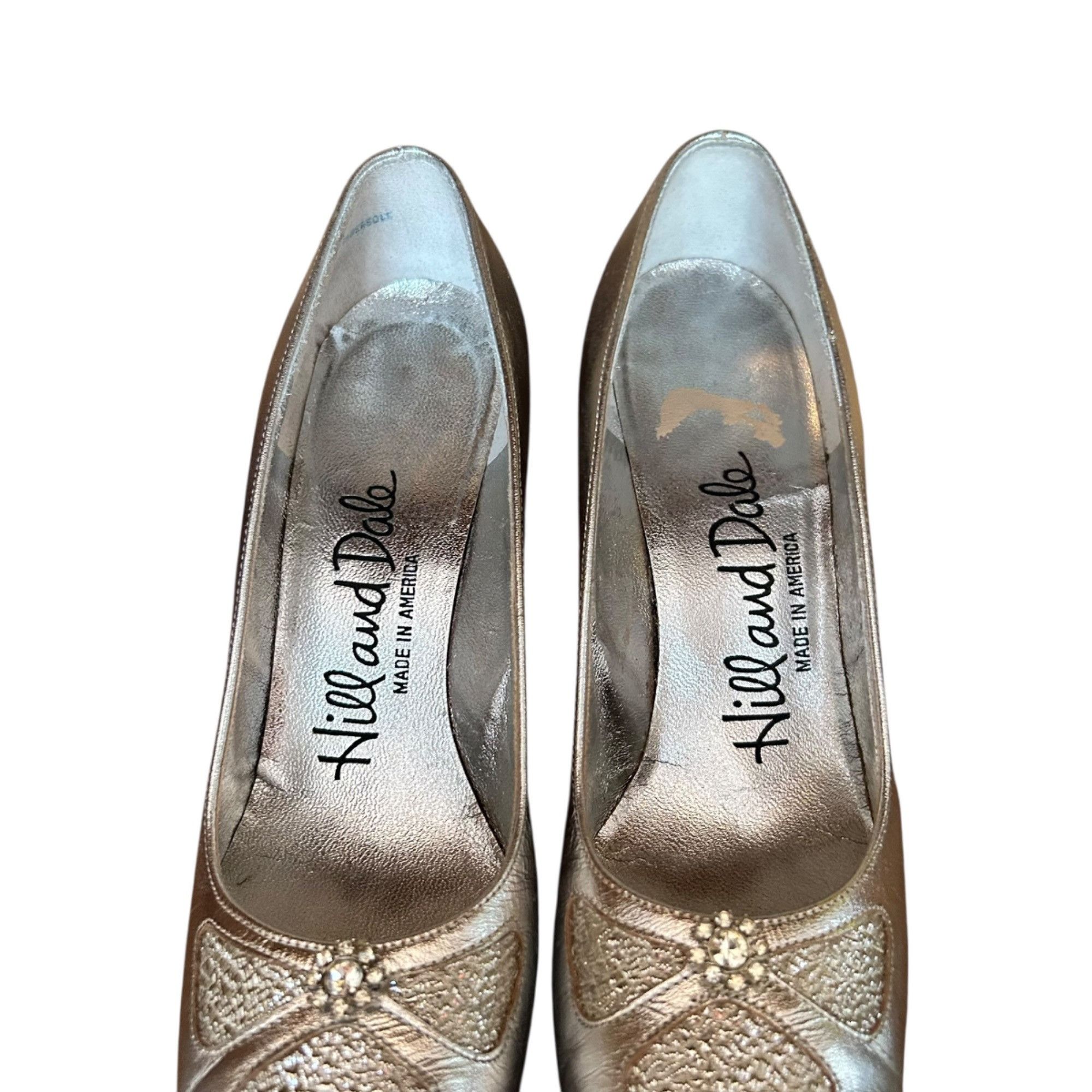 Vintage Vintage Hill and Dale Metallic Silver Pinup Jeweled Pumps Size US 5.5 / IT 35.5 - 5 Thumbnail