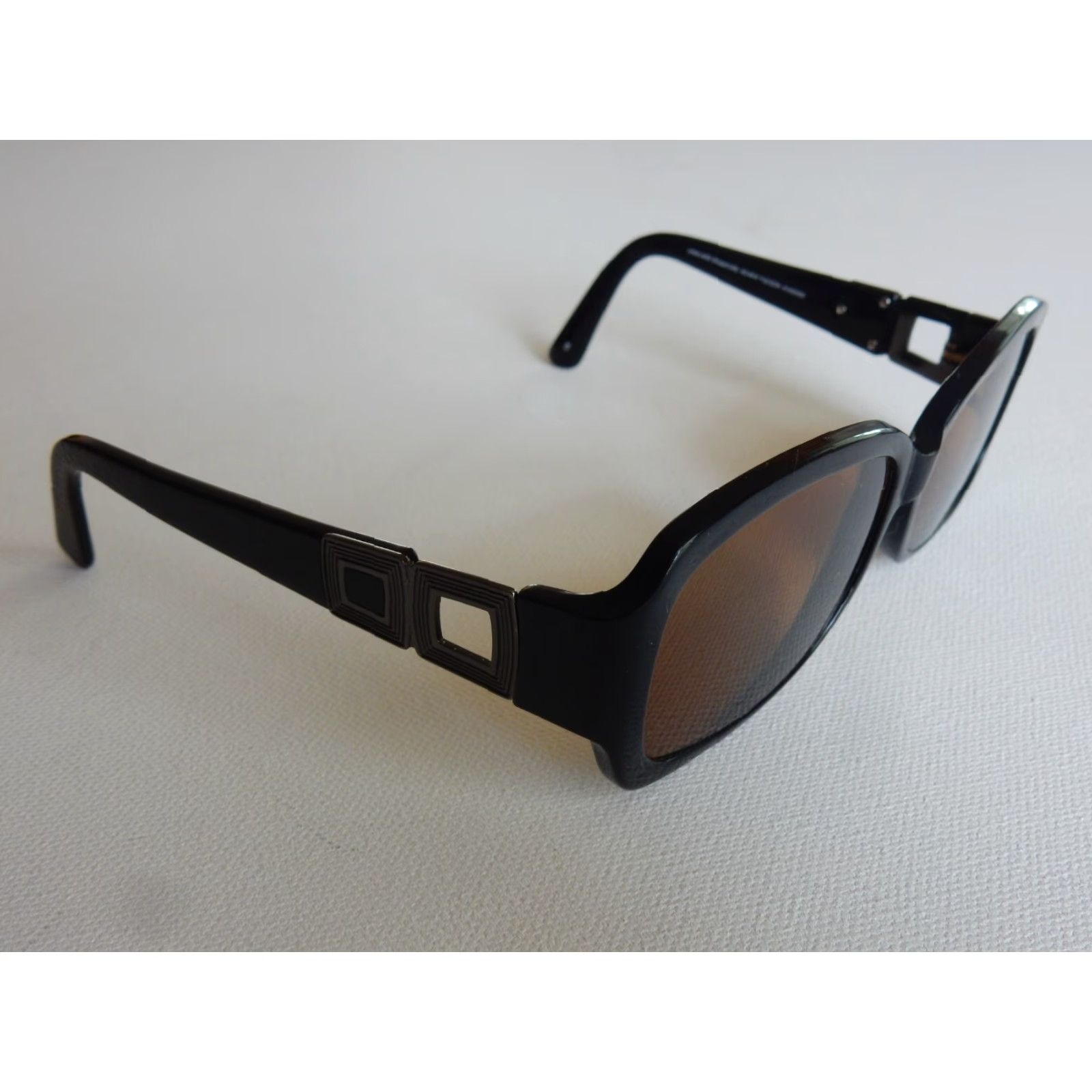 Vintage Kirkland Signature Sunglasses Frames Women 57mm Black Prescription Small Scratches Size ONE SIZE - 2 Thumbnail
