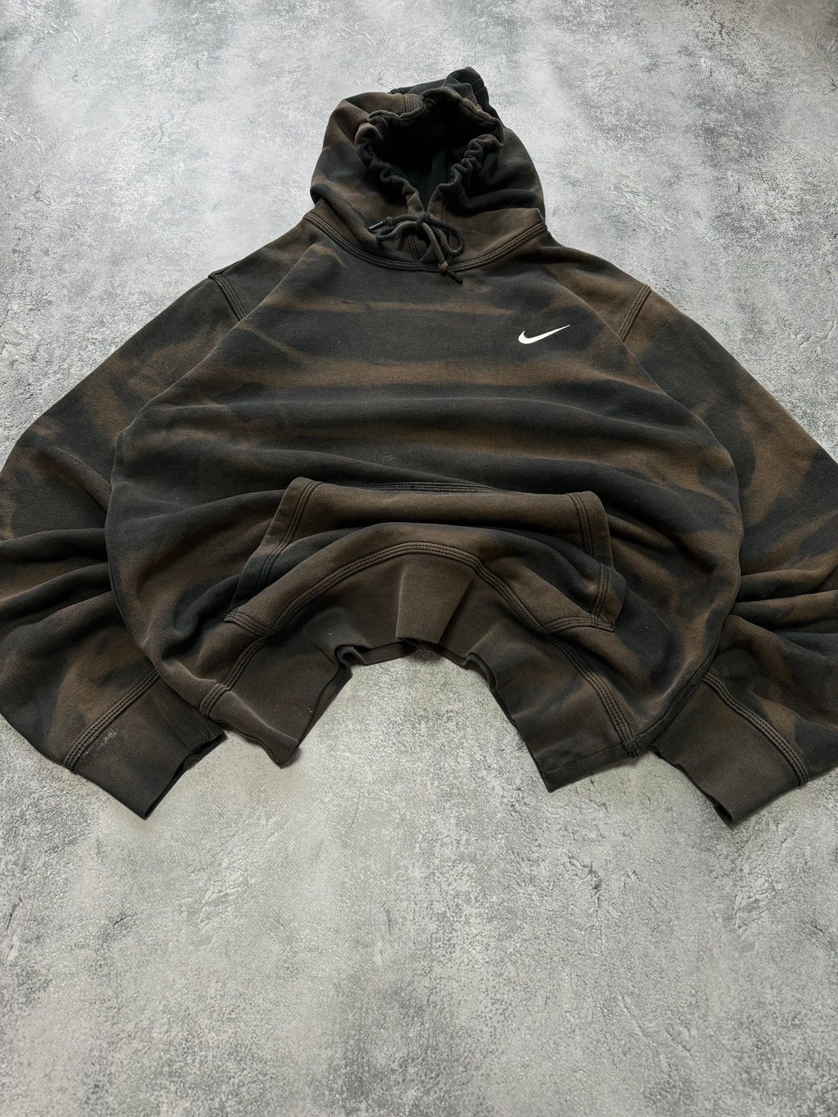 Nike × Vintage Vintage Nike Baggy Bleached Faded Hoodie Streetwear Custom Size US M / EU 48-50 / 2 - 3 Thumbnail