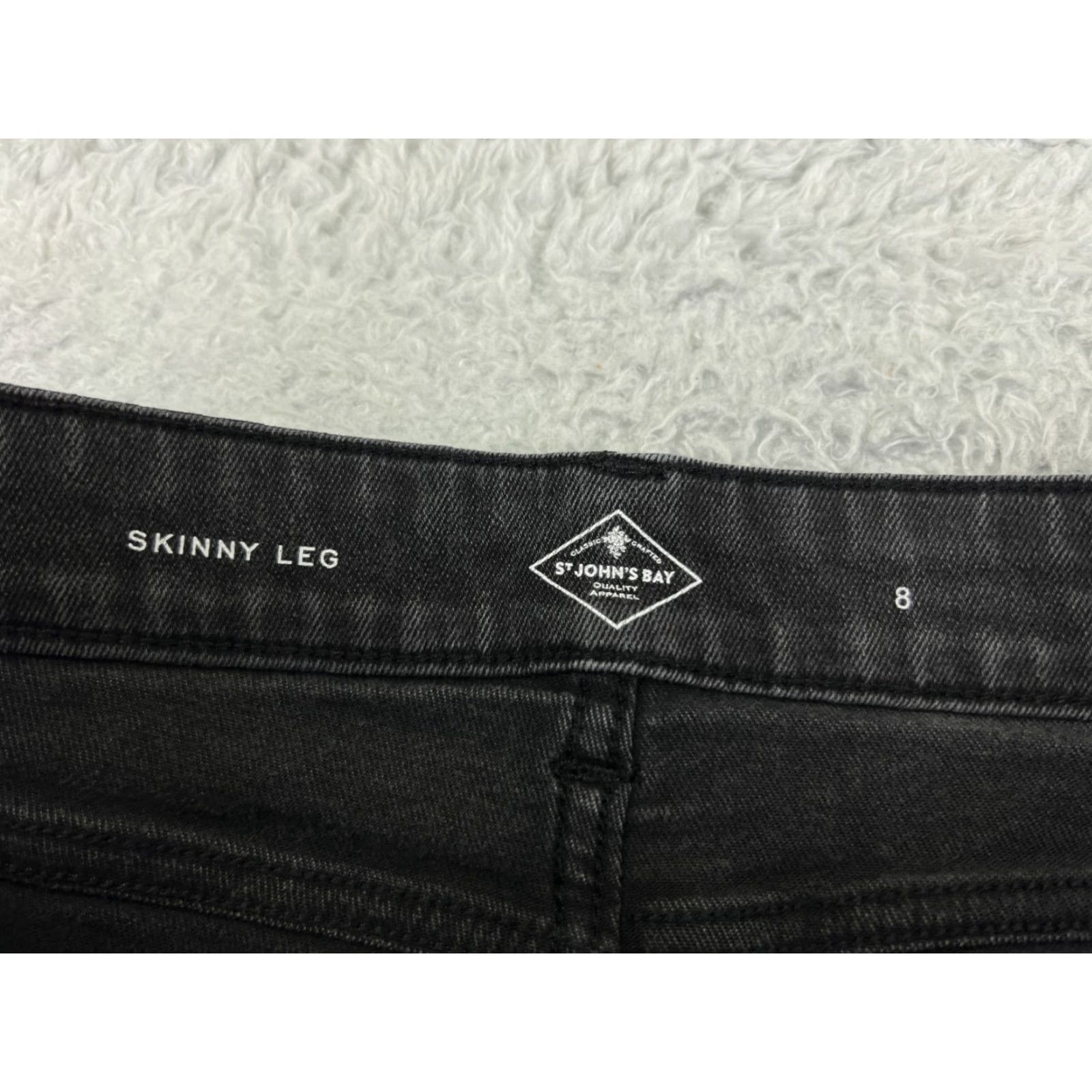 Vintage St. Johns Bay Jeans Skinny Womens 8 Black Denim Cotton Mid Rise 28x29 5-Pocket Design Logo Embroidered Button Zip Size 30" / US 8 / IT 44 - 6 Thumbnail
