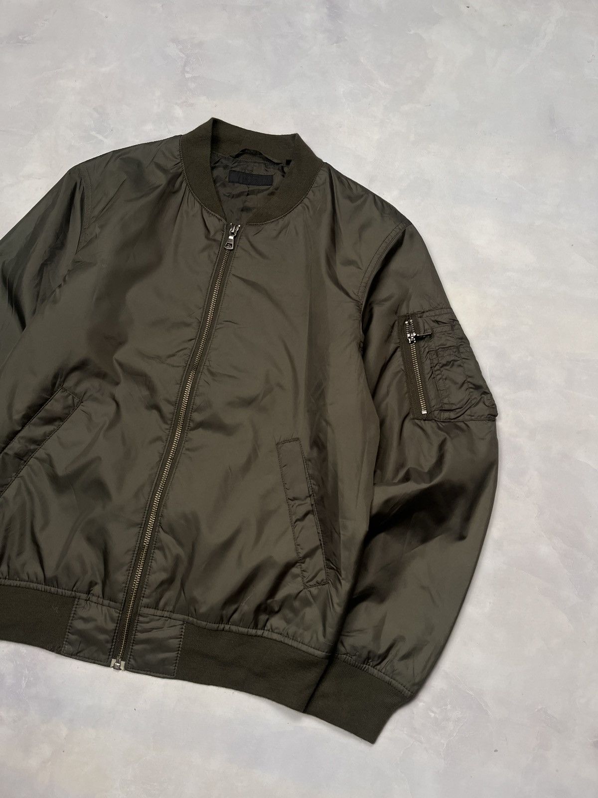 Uniqlo MA-1 Military Bomber Jacket Uniqlo Size US M / EU 48-50 / 2 - 2 Thumbnail