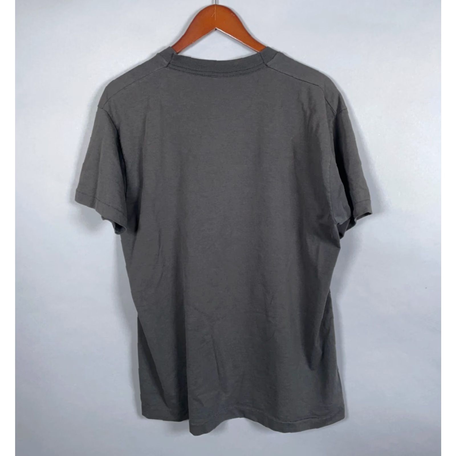 Fruit Of The Loom VINTAGE Fruit of the Loom T-Shirt Shovel Road Sign Adult XL Black 50-50 Cotton-Polyester Single Stitch 1990s Retro Mens Size US L / EU 52-54 / 3 - 2 Thumbnail