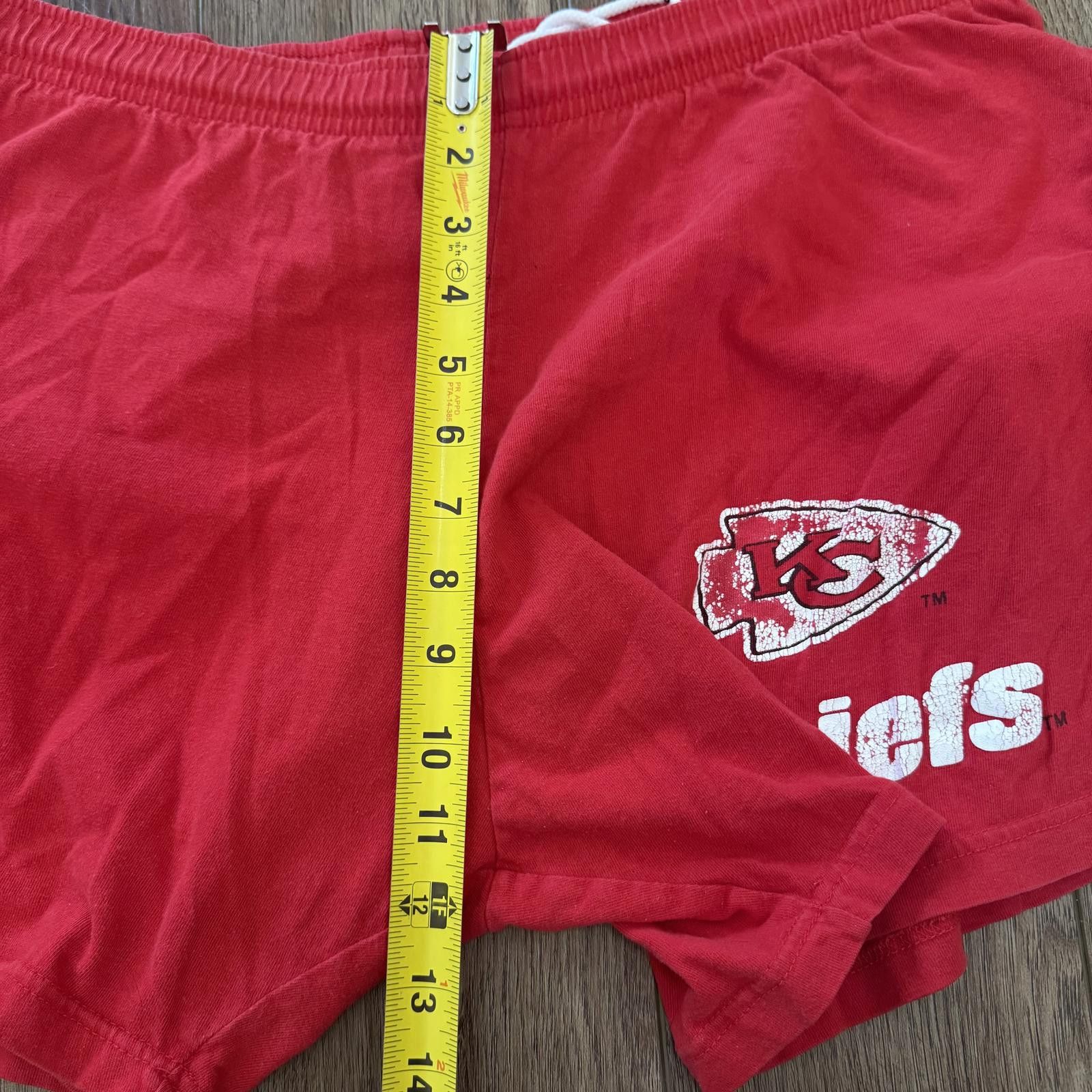 Other Vintage 90s Kansas City Chiefs Red Shorts Size US 32 / EU 48 - 10 Thumbnail