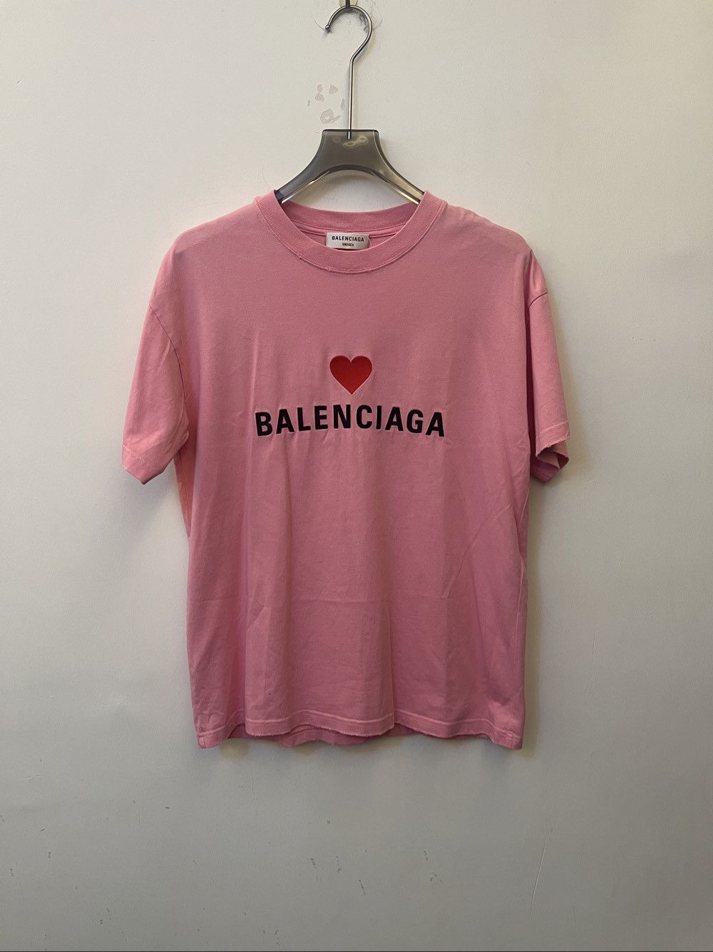 Balenciaga Balenciaga Heart Logo T-Shirt Pink Size S Size US S / EU 44-46 / 1 - 1 Thumbnail