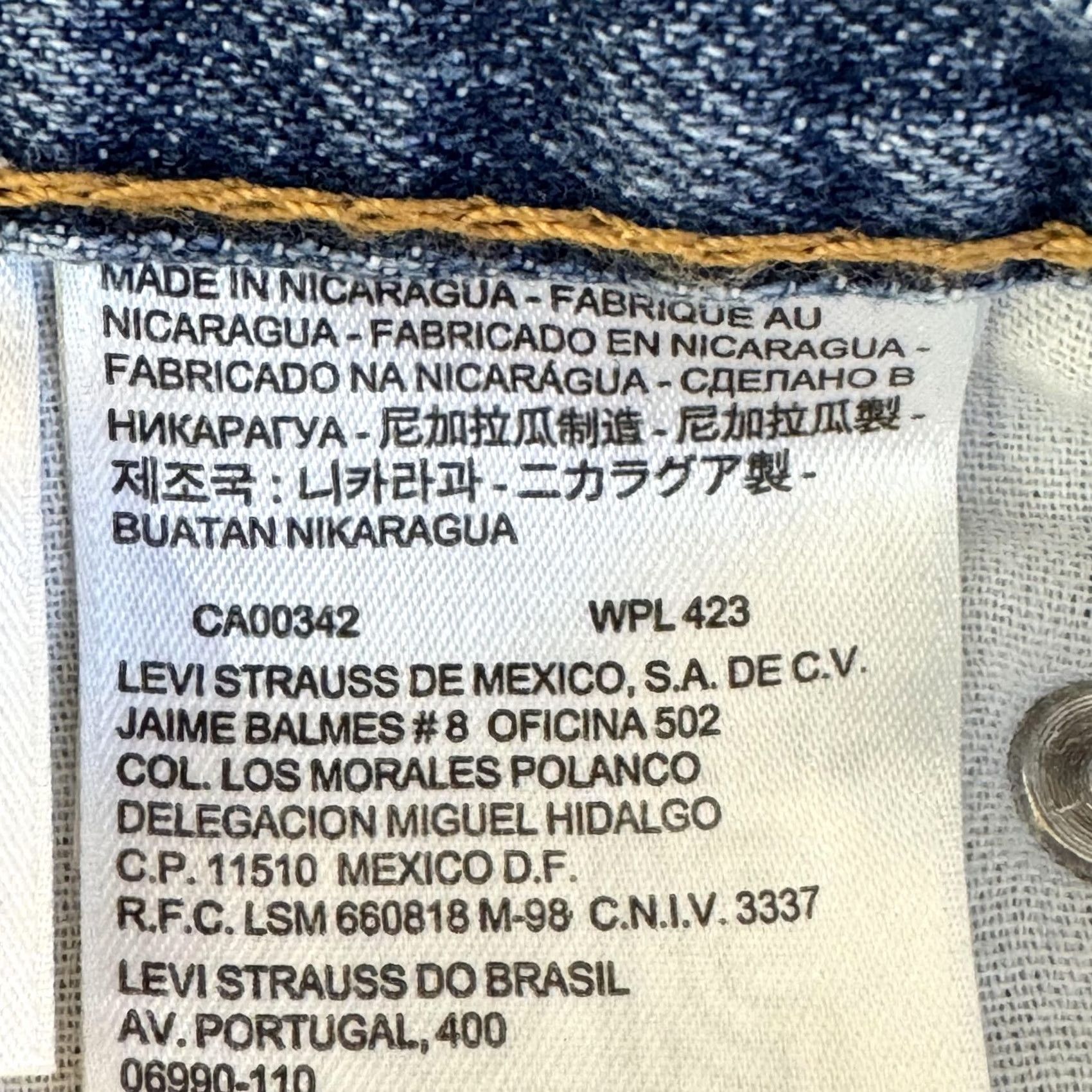 Levi's VINTAGE Levi’s 550 Denim Shorts Mens 34 Blue Relaxed Fit Bermuda Casual Summer Size US 34 / EU 50 - 4 Thumbnail