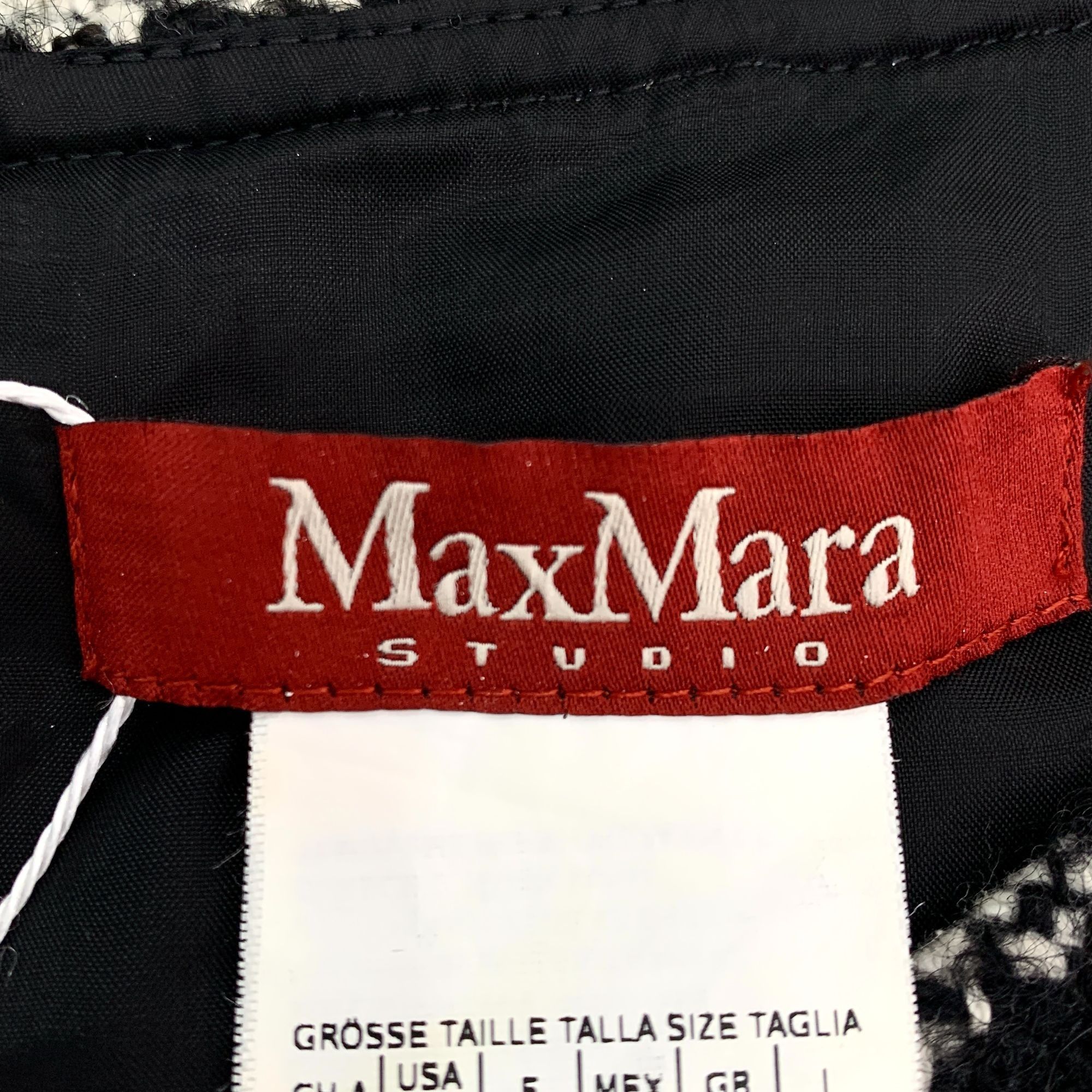 Max Mara MaxMara Black Houndstooth Sleeveless Dress (Size 42) Size M / US 6-8 / IT 42-44 - 2 Thumbnail
