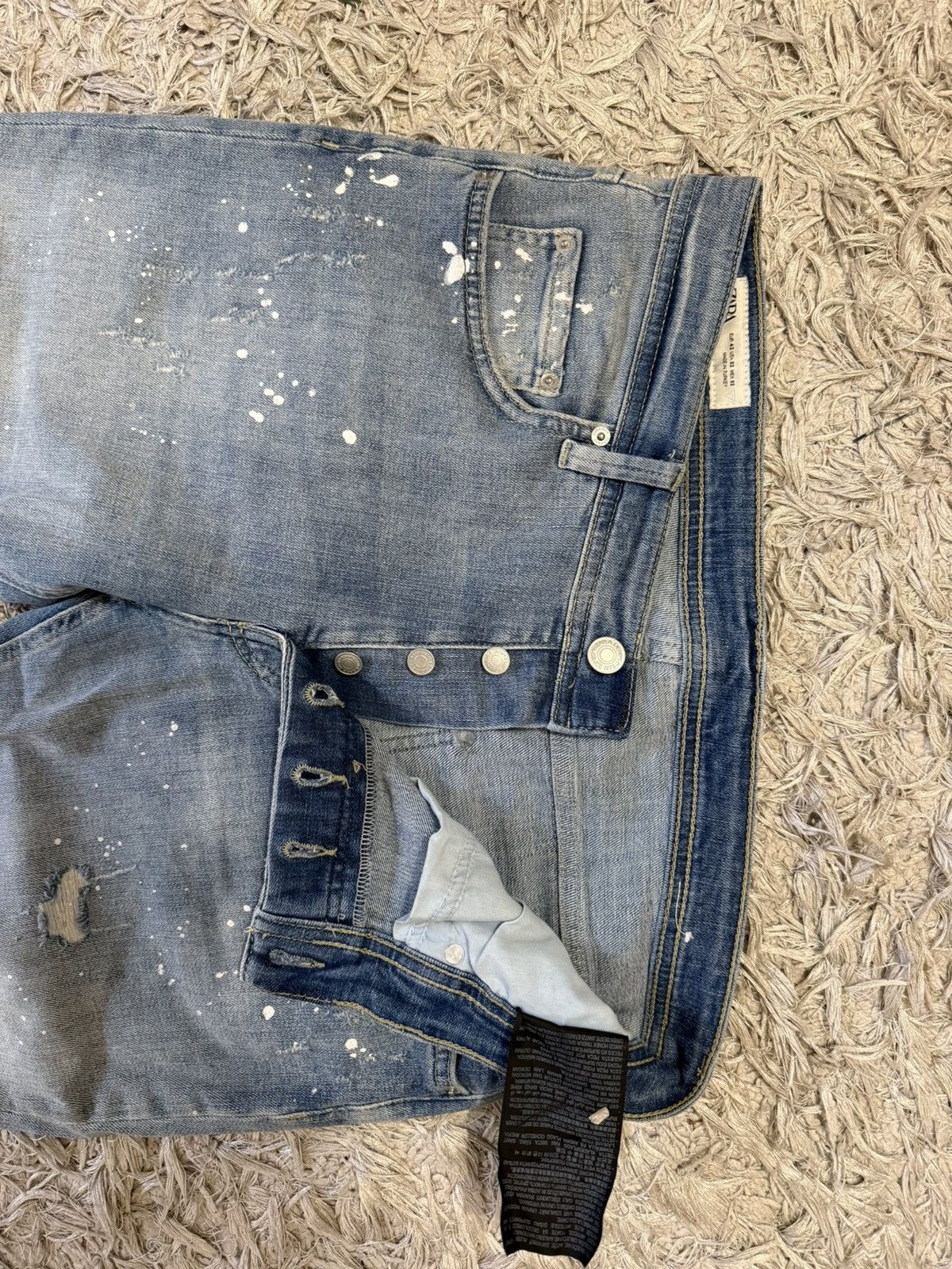 Zara blue ripped jeans with paint splatter Size US 42 / EU 58 - 2 Thumbnail