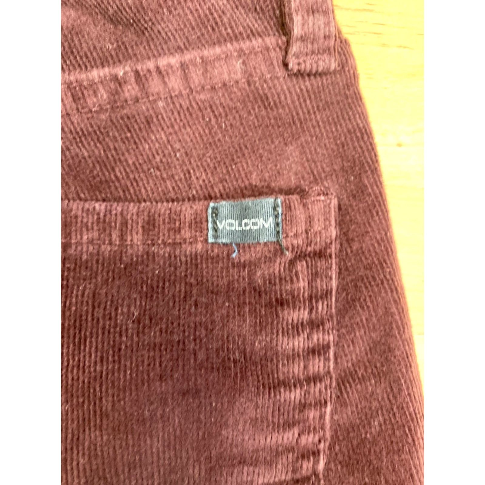 Volcom VINTAGE Volcom Womens Pants Corduroy Purple 25 Regular Waist 1 Dark Purple #2058 Size 25" / US 0 / IT 36 - 6 Thumbnail