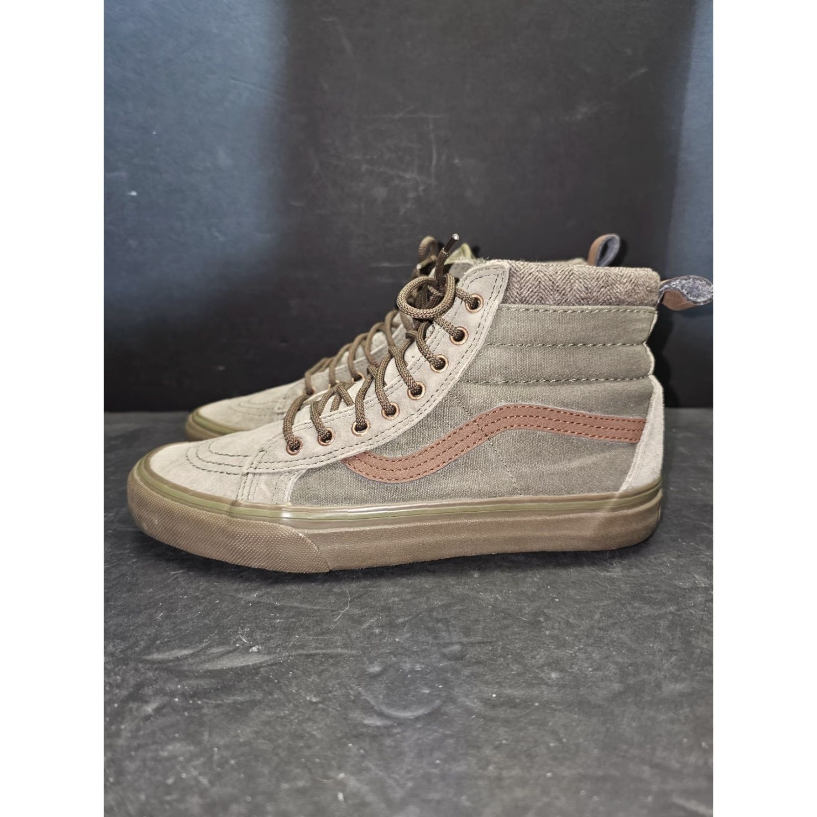 Vans VANS Sk8-Hi MTE Dx Hightop Sneaker Green Suede Lace Up Mens Sz 7 Womens 8.5 High Top Casual Athletic Boots 2022 Vintage No Box Brown 39 7 8.5 Size US 6 / IT 36 - 5 Thumbnail