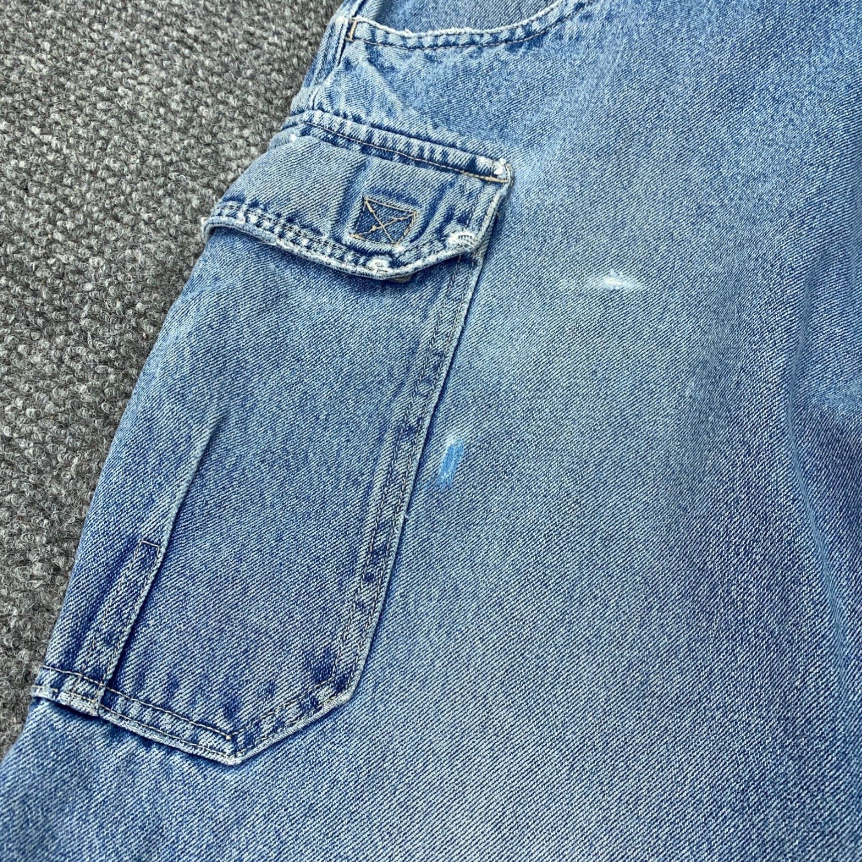 Kenneth Cole VINTAGE Kenneth Cole Cargo Jeans Men 34x29 Distressed Baggy Skate 90s Grunge Denim Size US 32 / EU 48 - 4 Thumbnail