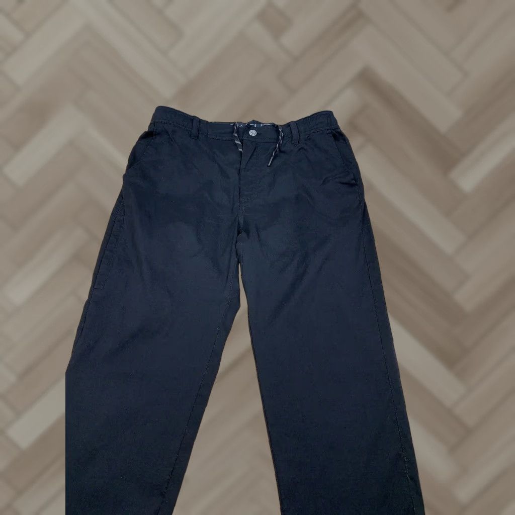 Vintage Gerry Mens Joggers M Black Casual Drawstring Pants Modern Fit Tailored Everyday Comfort Size ONE SIZE - 1 Thumbnail