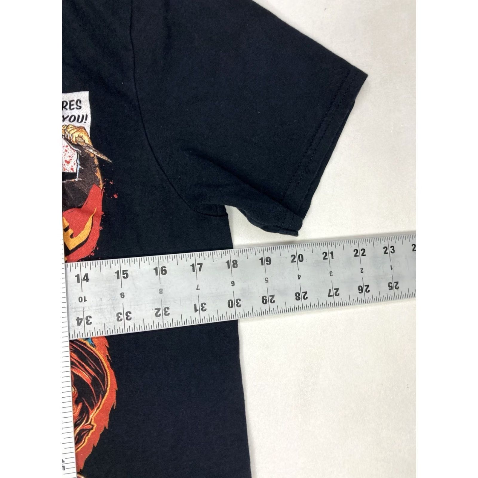 Vintage VINTAGE UNIVERSAL STUDIOS HOLLYWOOD Halloween Horror Nights Never Go Alone T-shirt Women Small Size S / US 4 / IT 40 - 6 Thumbnail