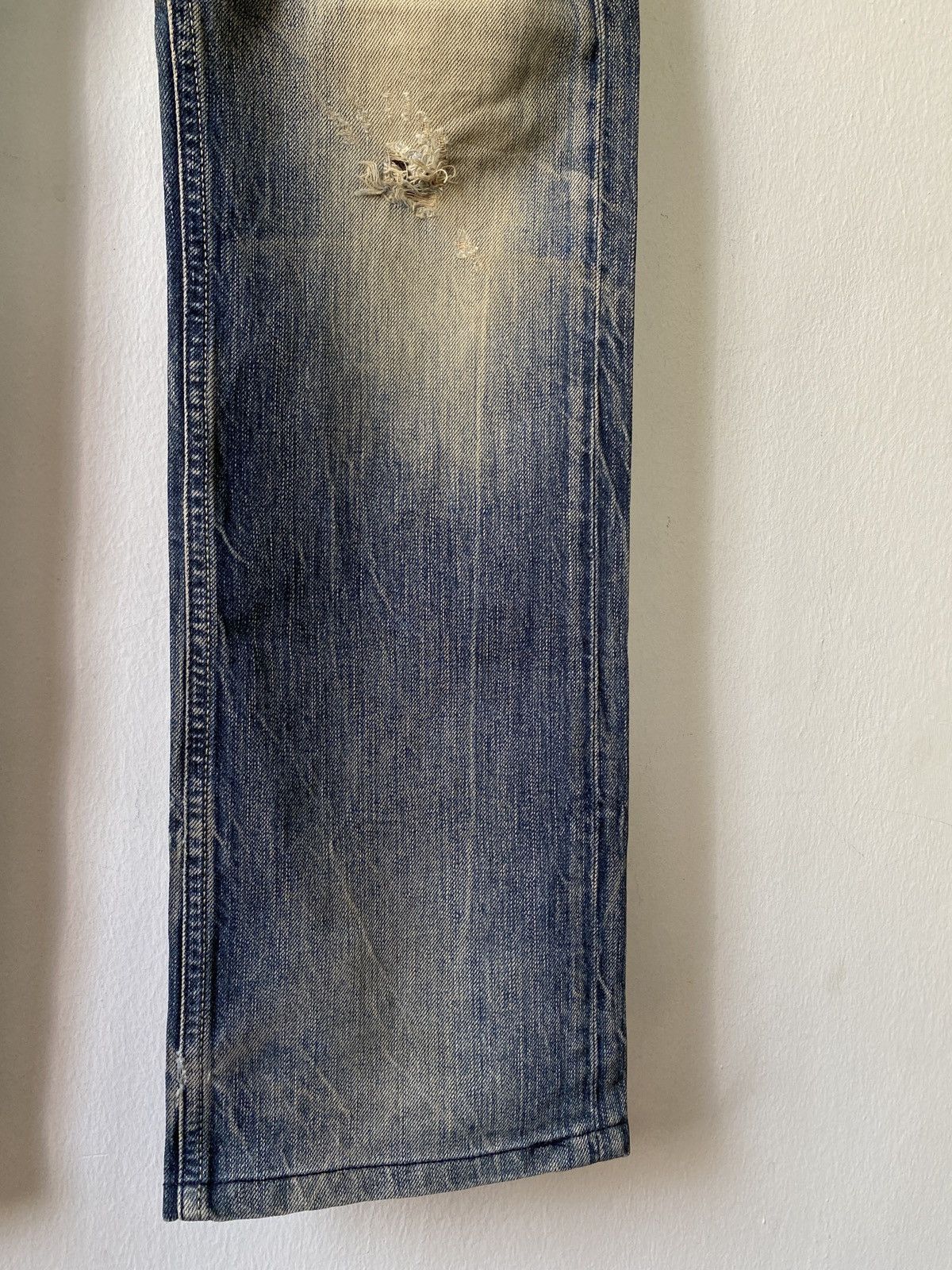 Diesel × Japanese Brand Diesel Viker-R-Box Regular Straight Distressed Denim Size US 30 / EU 46 - 5 Thumbnail